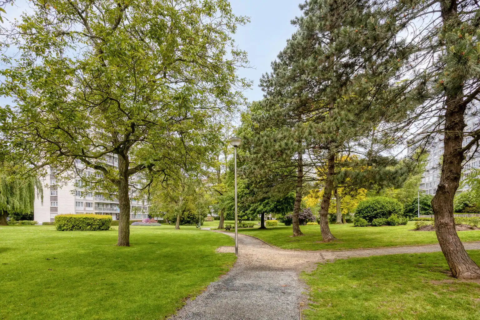 Op te frissen appartement met prachtig uitzicht op het park foto 8