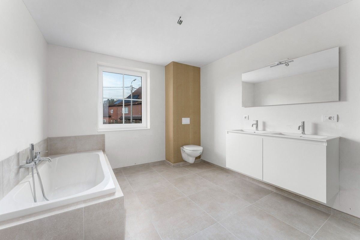 Nabij het centrum van Ronse bouwt Hectaar halfopen woningen foto 13