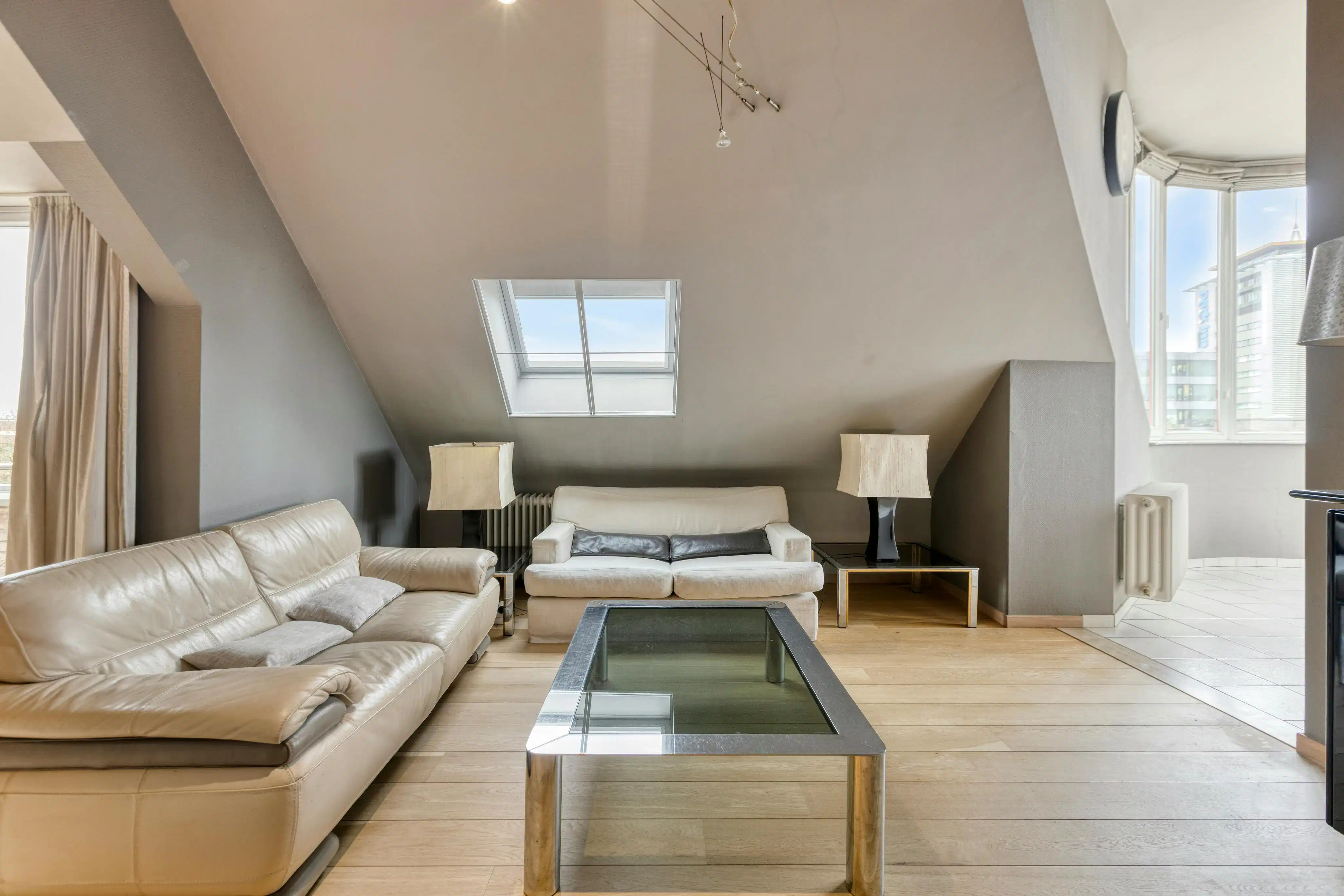 Instapklaar penthouse met uniek uitzicht over de Groene Boulevard van Hasselt foto 4