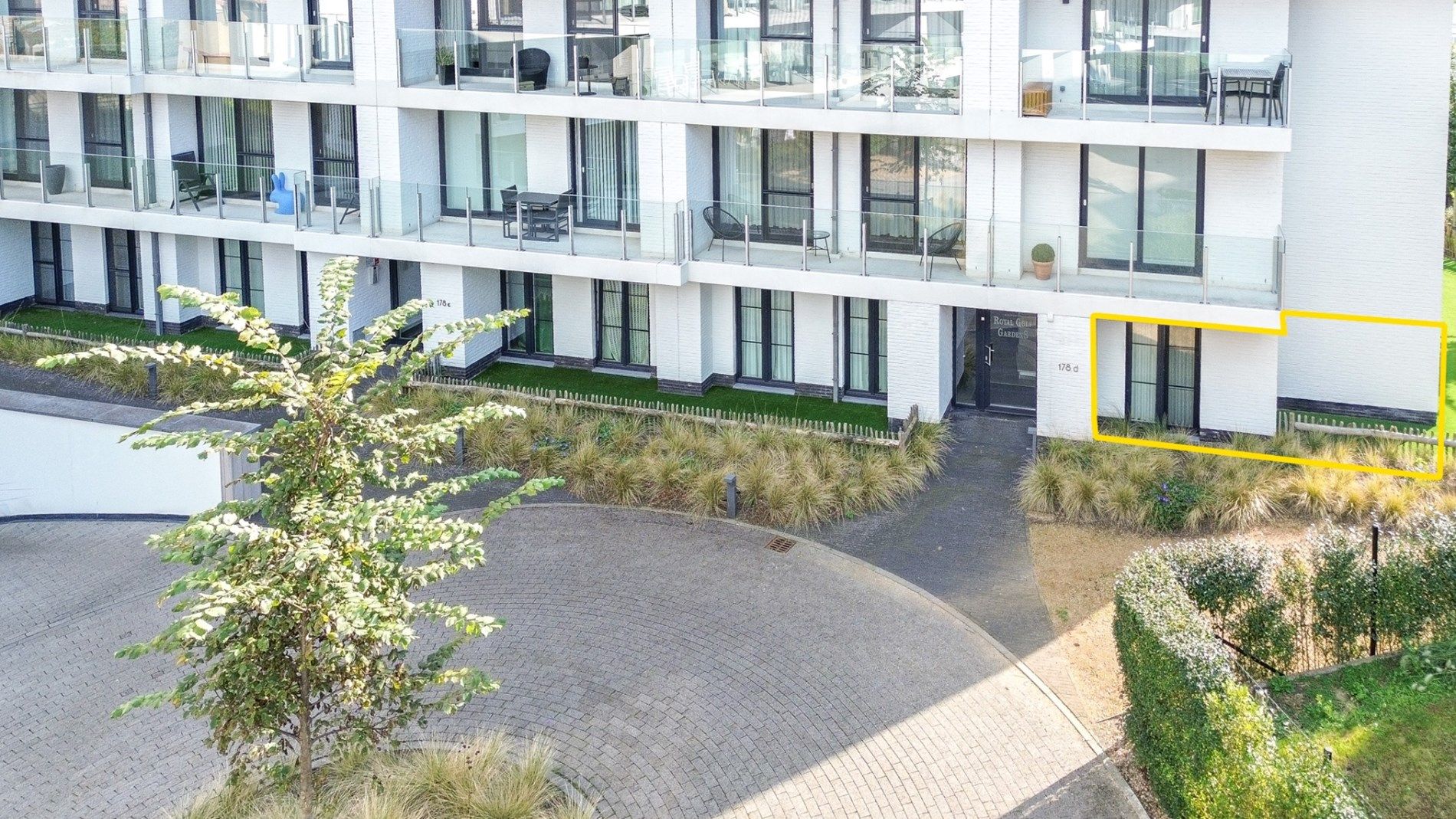 Gelijkvloers appartement met tuintje in De Haan (Vosseslag), op wandelafstand van strand en zee! foto 2