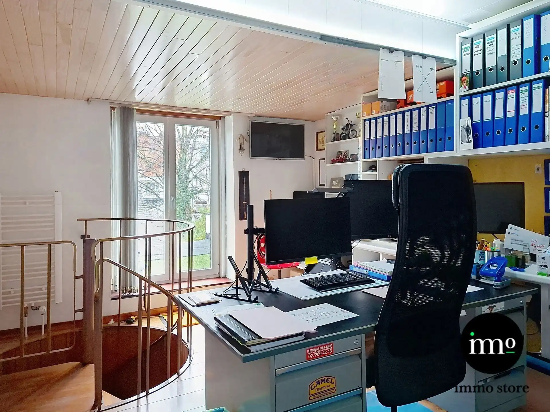 Uniek pand met garage, atelier & 3 woonvolumes foto 4