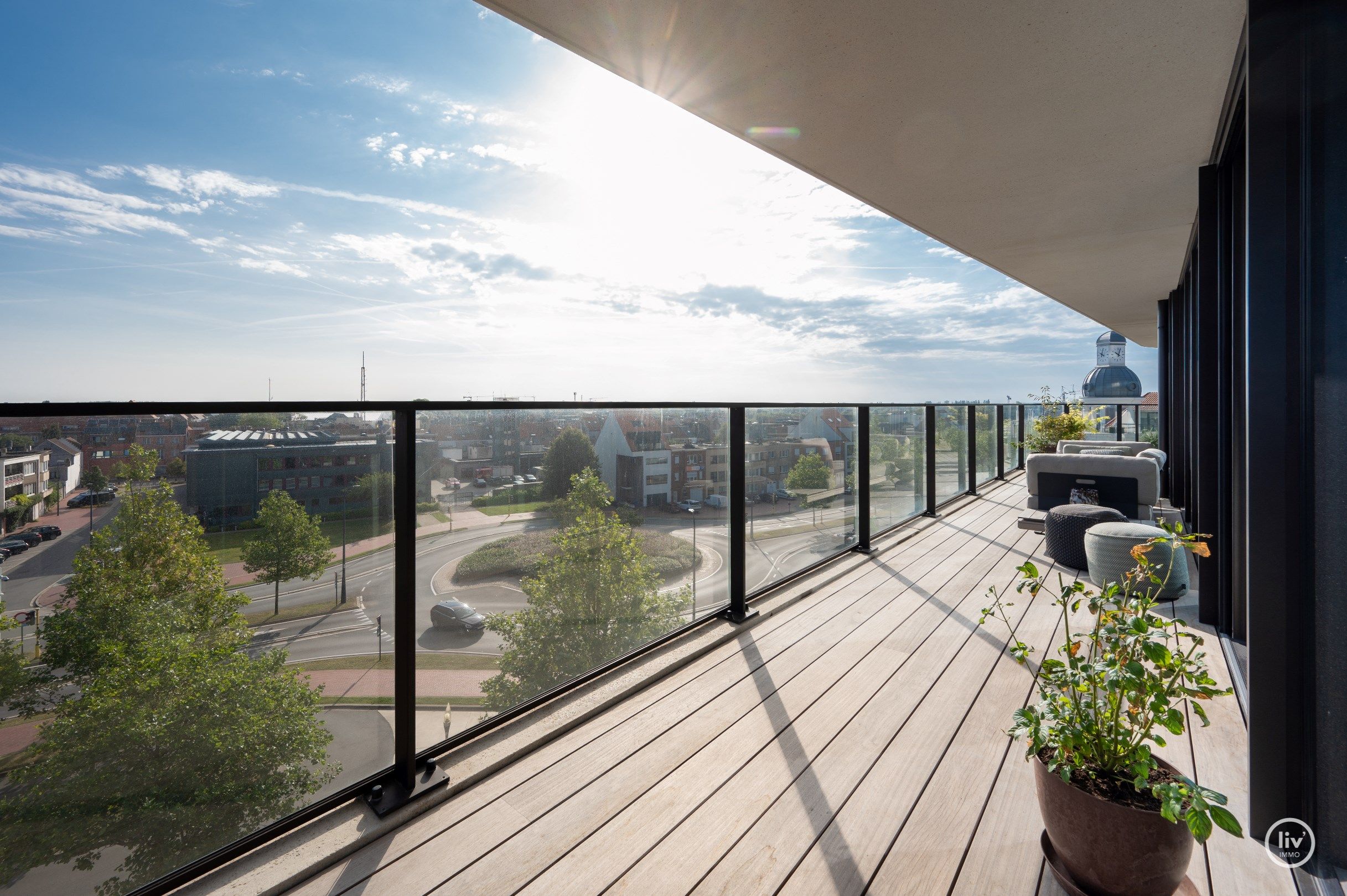 Uniek nieuwbouw appartement met 3 volwaardige slaapkamers genietend van unieke zichten gelegen in de exclusieve residentie "The Tower foto 12