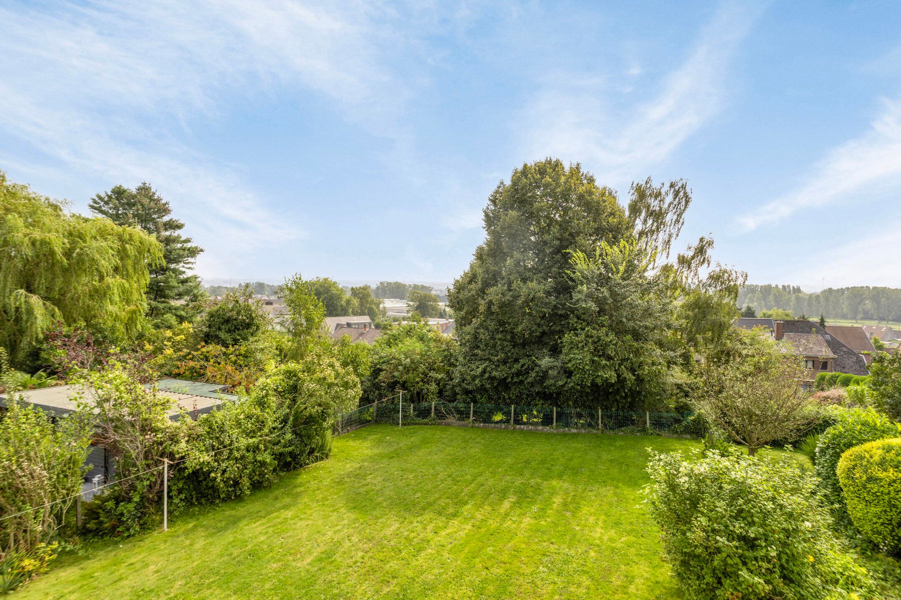 Rustig gelegen bungalow met 3 slaapkamers foto 9