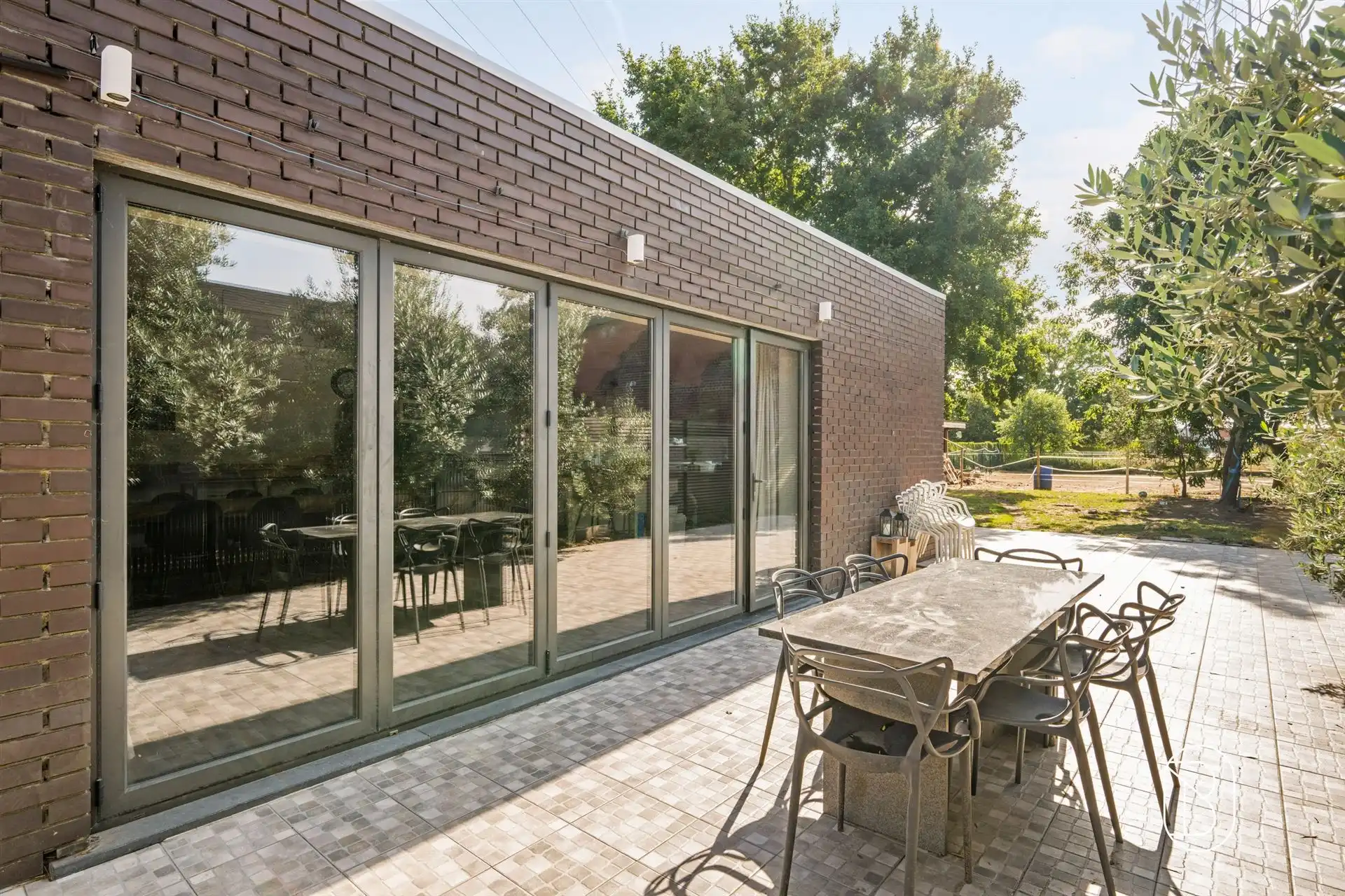 Instapklare alleenstaande woning op 1.082 m²! foto 4