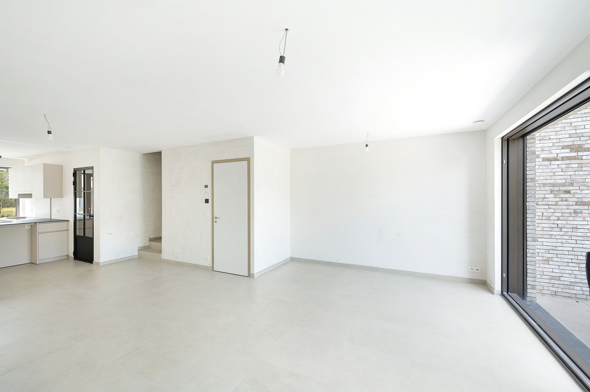 Ongemeubeld: moderne geothermische en energiezuinige woning te Knokke foto 8