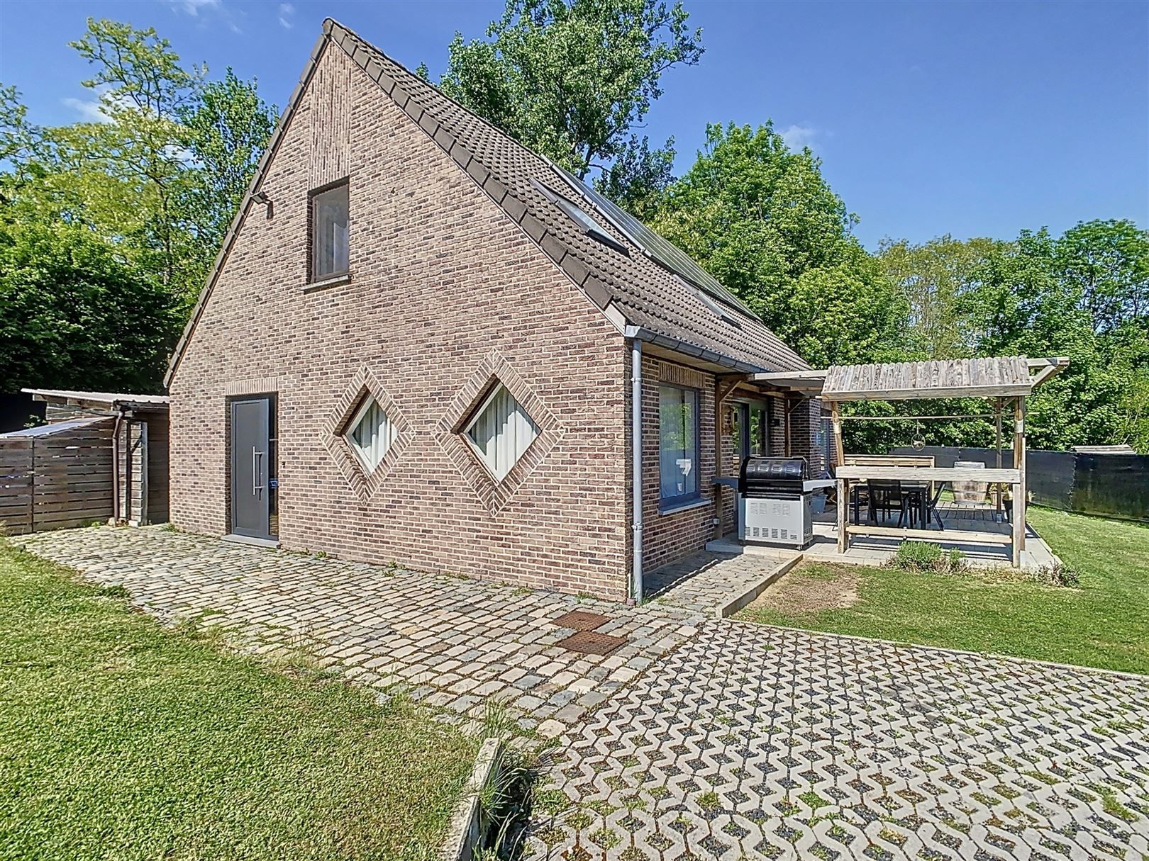 Mooie woning, 3 slpks, terrassen, jacuzzi, tuin, 10a 82ca foto 6