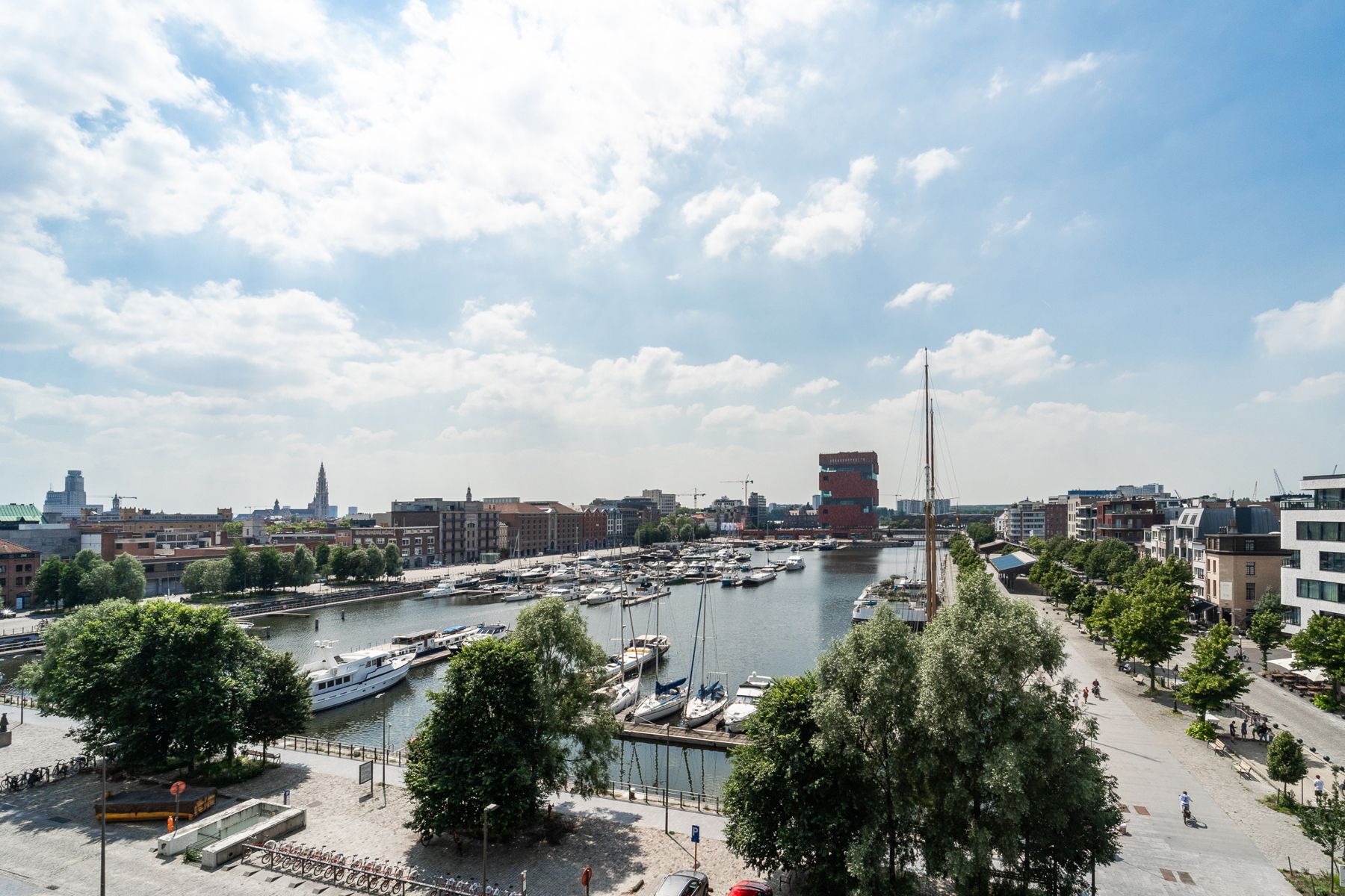 Luxe appartement met fenomenaal zicht op het MAS foto 10