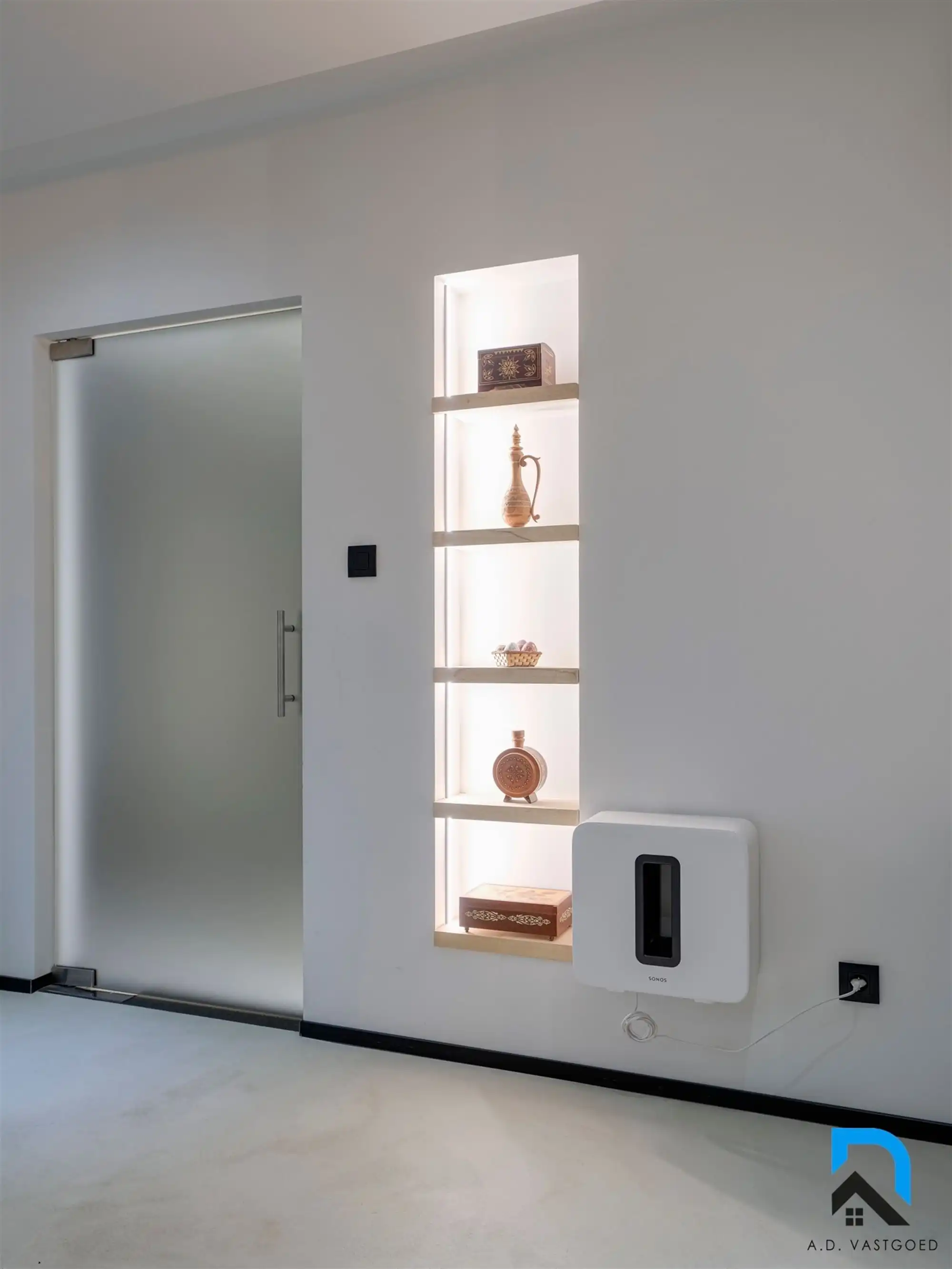 Ruime woning met prachtige tuin foto 10