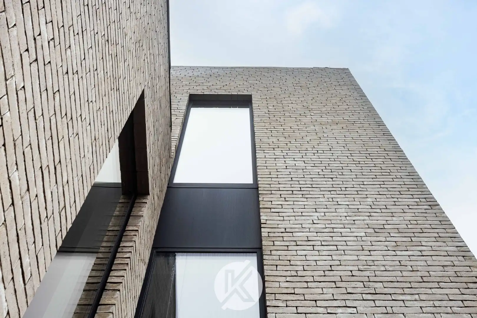 Verder af te werken nieuwbouwwoning met potentieel foto {{pictureIndex}}