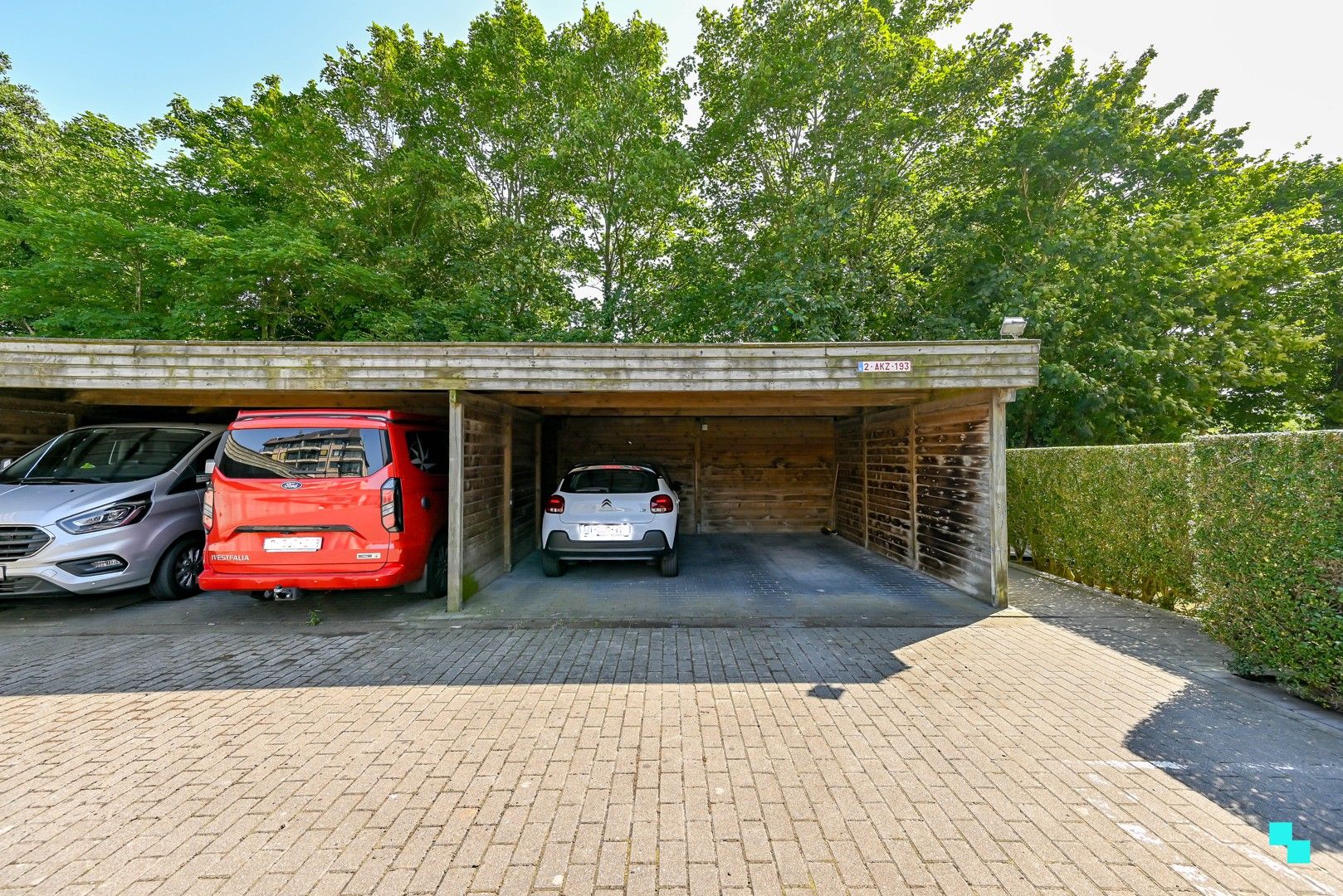 Ruim tweeslaapkamer appartement nabij centrum Izegem foto 26