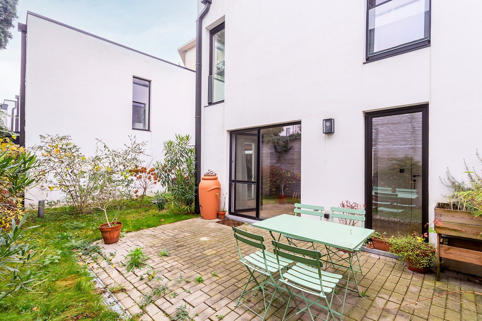 Prachtige gemeubelde woning met tuin foto 7