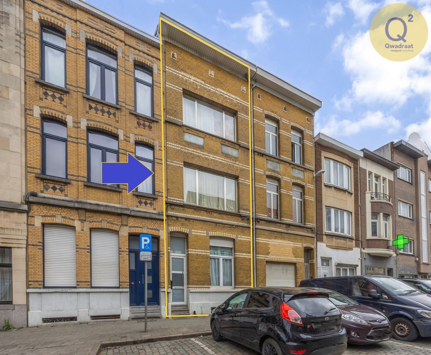 huis met 6 slpks, 2 badkamers, 2 keukens en stadstuintje foto 2