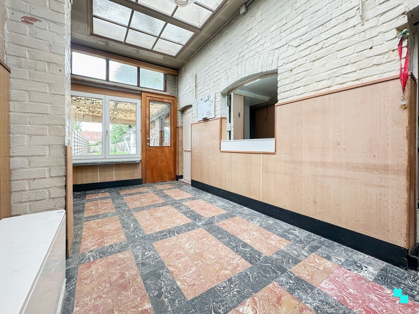 Te renoveren woning te Emelgem foto 9