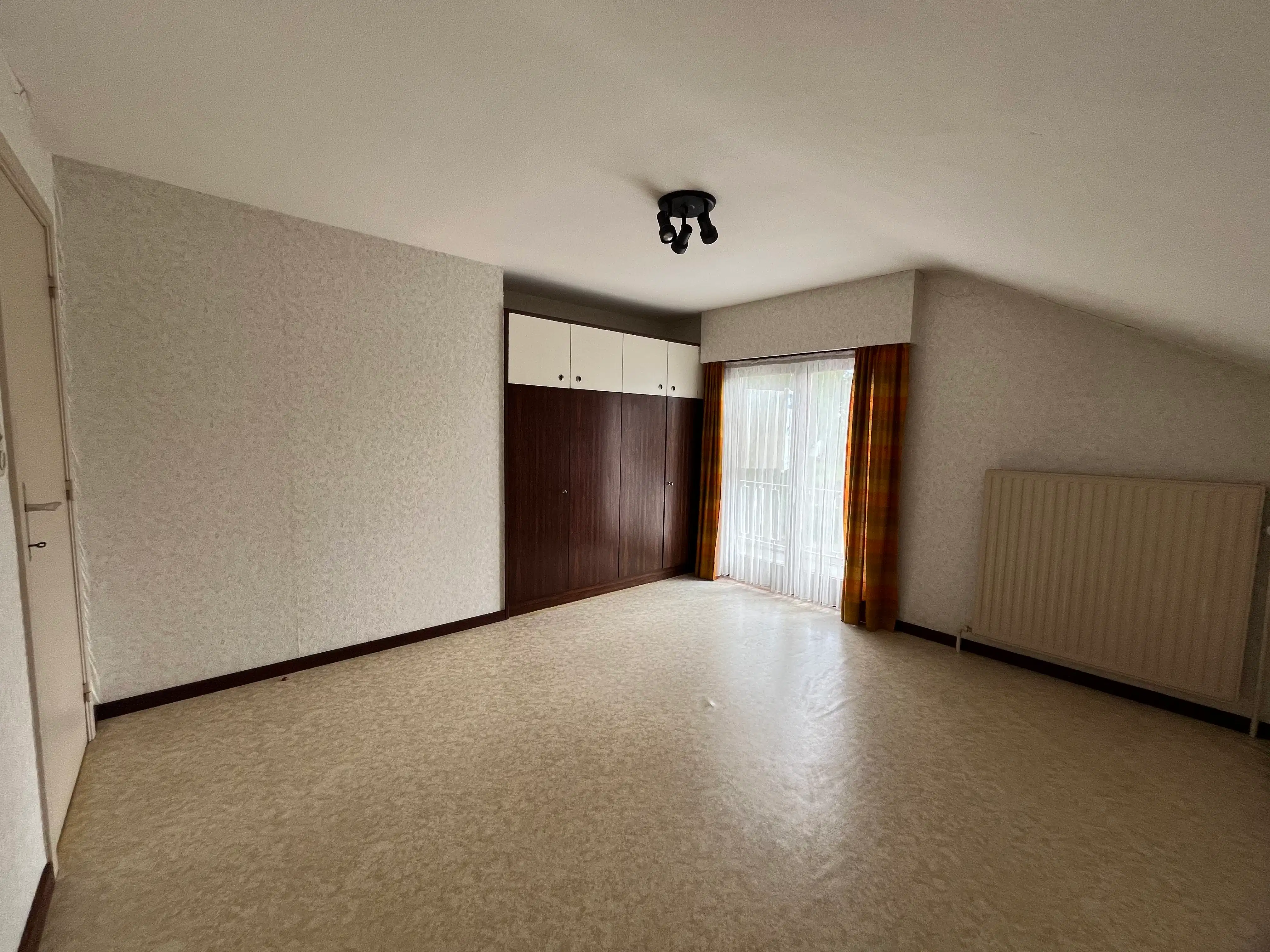 Uitstekend gelegen ruime woning foto 24