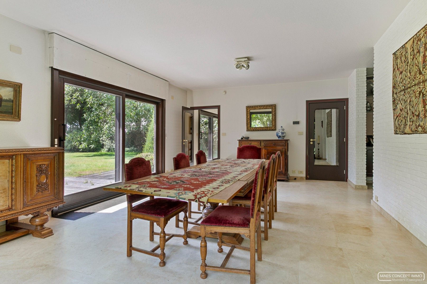 Ruime villa te koop in rustige wijk te Wielsbeke foto 4