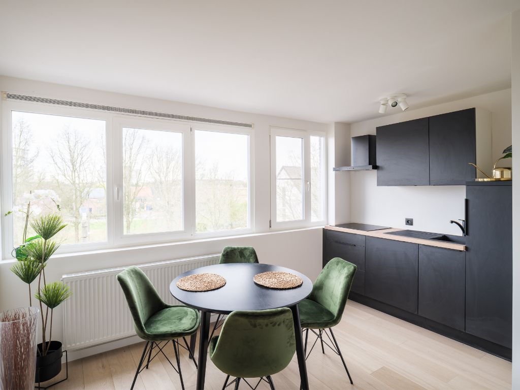 Lichtrijke 1-slpk appartementen nabij station Gent-Sint-Pieters foto 6