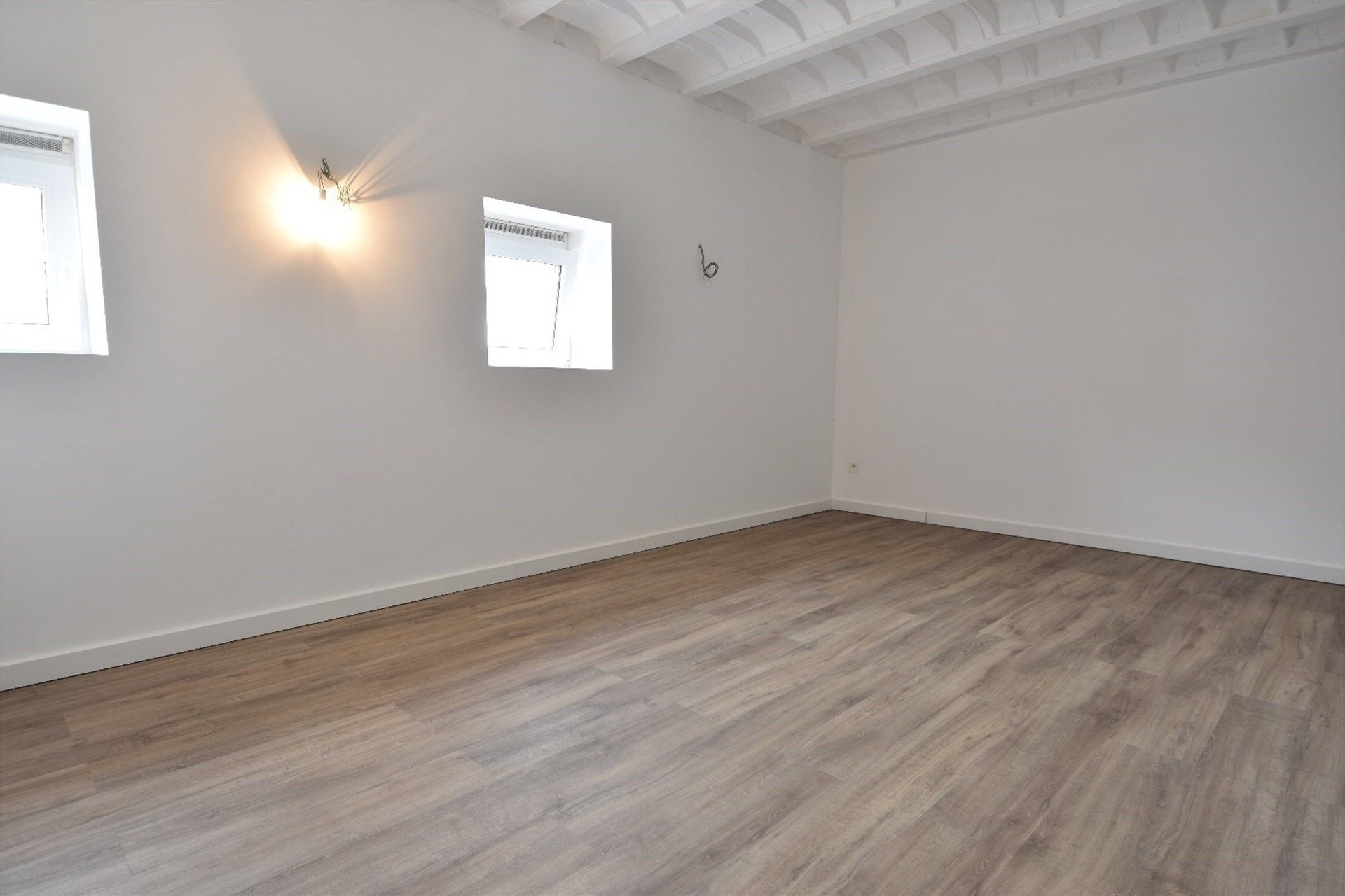 Prachtige loft vlakbij het centrum van Hamme foto 8