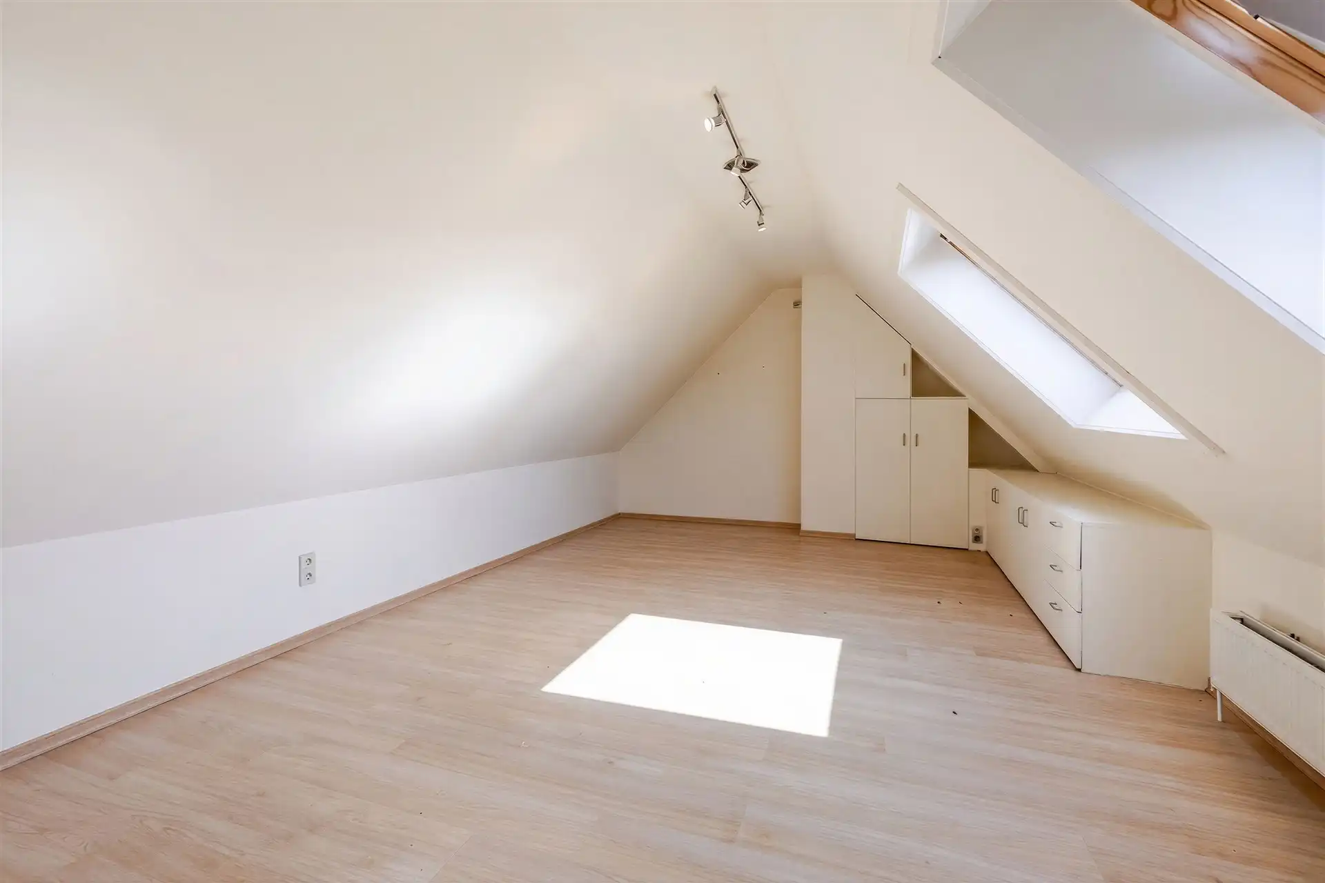 Luxueus en lichtrijk duplexappartement met terras van 27 m² foto 20