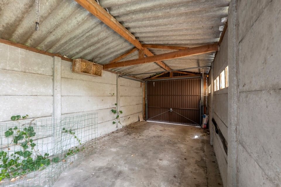 RUIME GEZINSWONING MET TUIN EN GARAGE IN TONGEREN foto 33