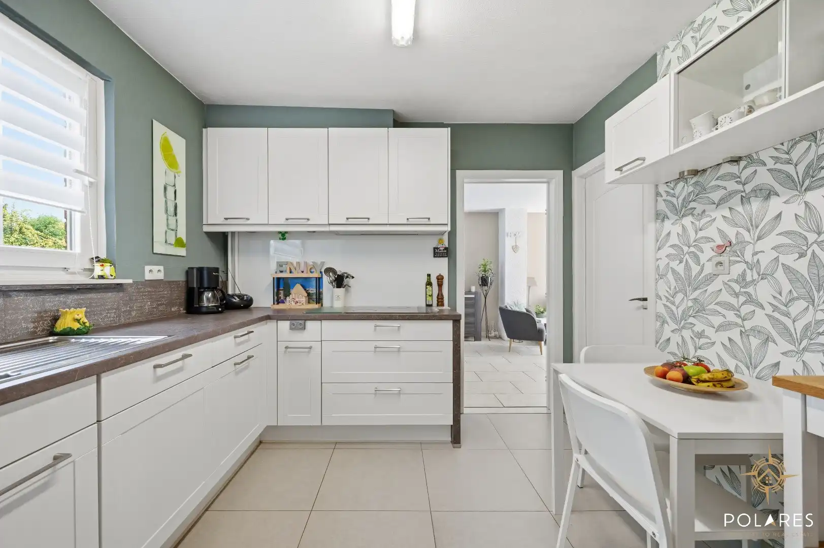 Instapklare halfopen bebouwing met veel privacy op een rustige locatie! foto 11