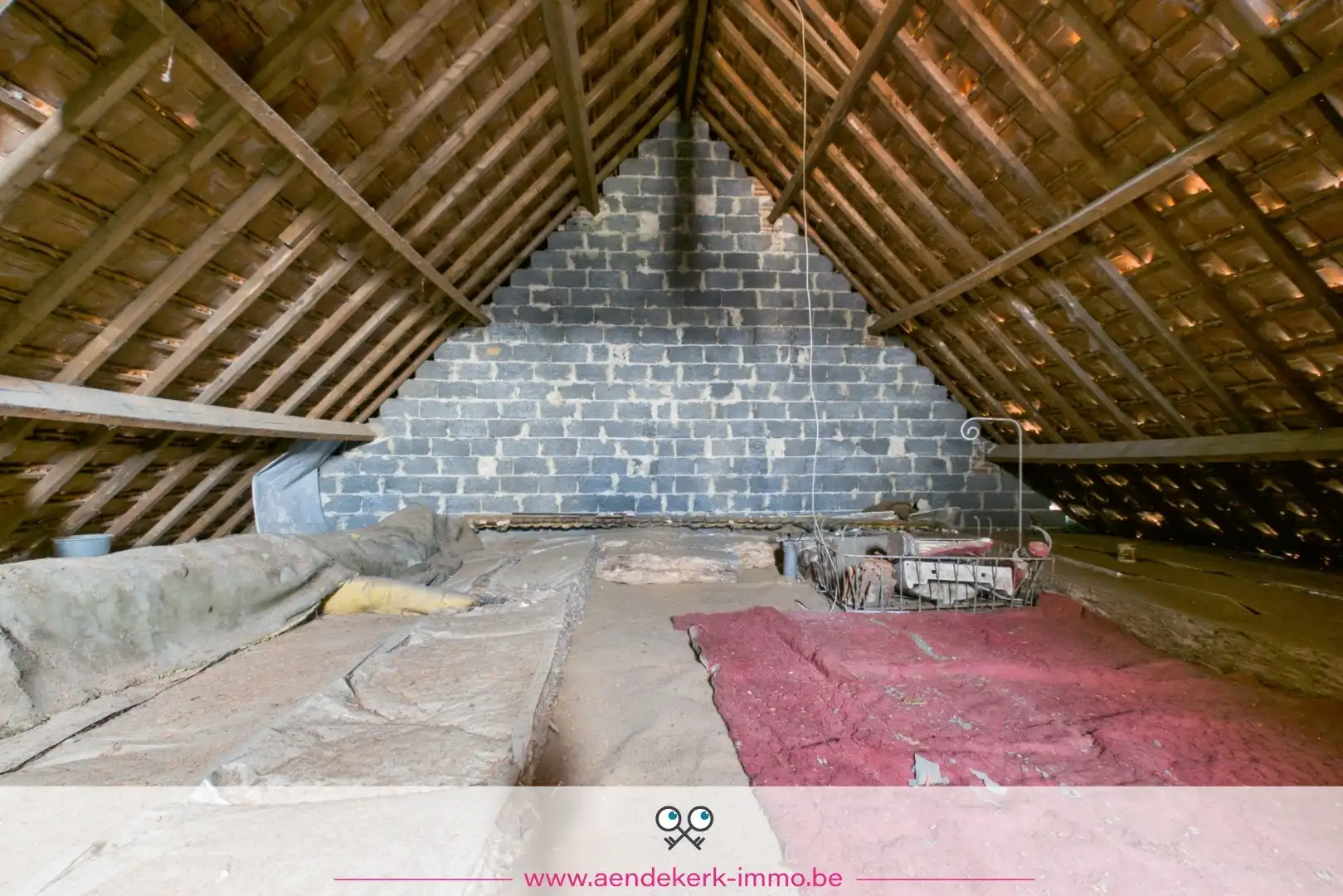Multifunctioneel pand met handelsruimte, 2 woongelegenheden en ruime garages in Dilsen foto 40