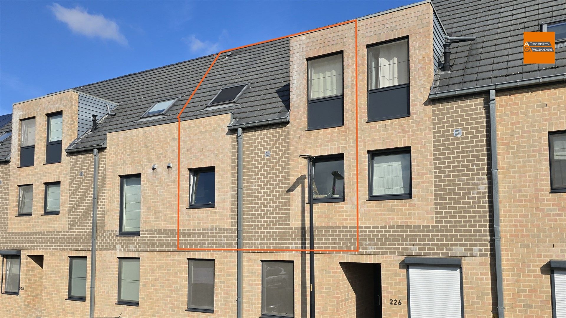 Appartement foto {{pictureIndex}}