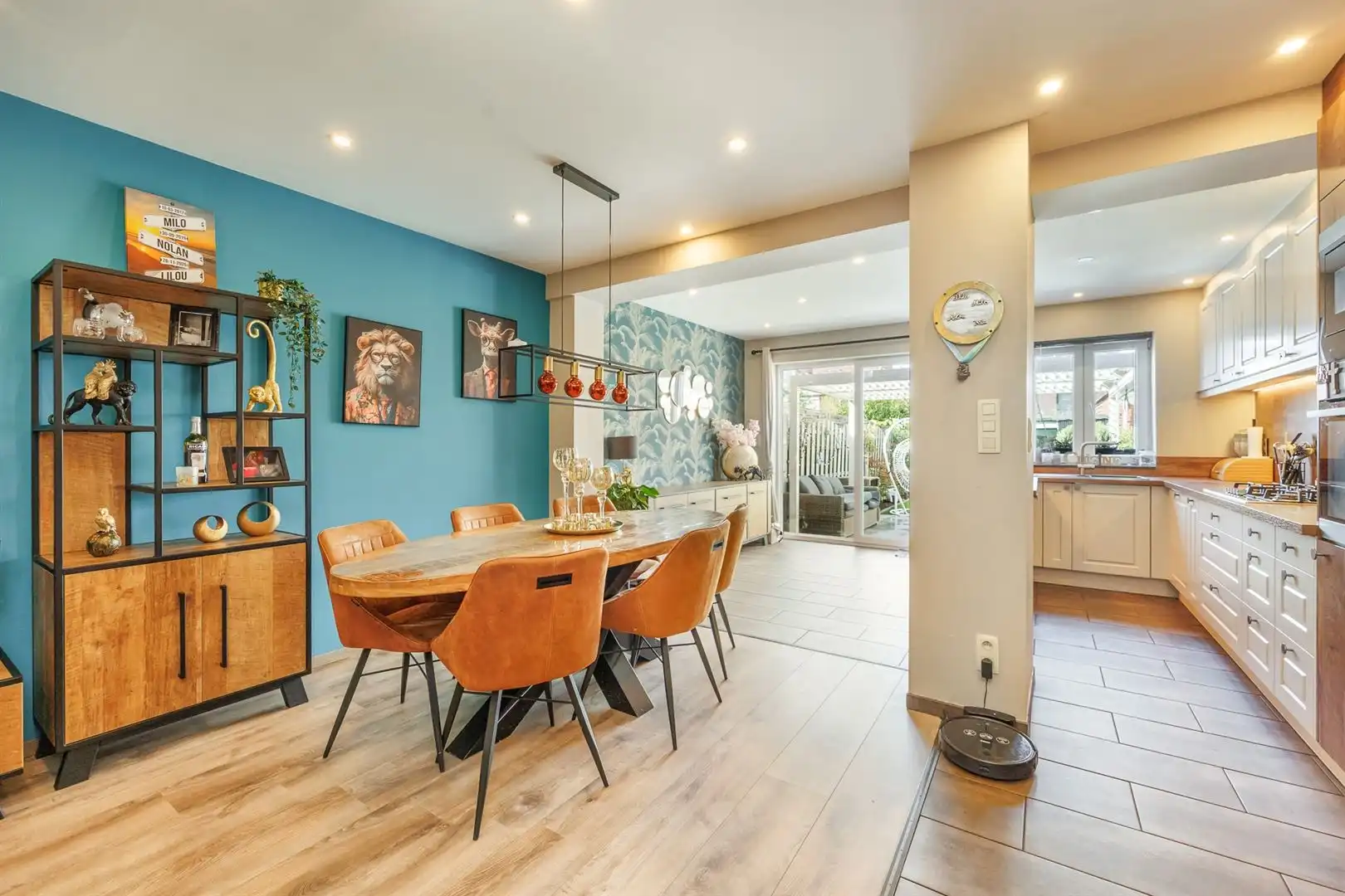 Ruim wonen in Tuinwijk met tuin, garage en vier slaapkamers foto 5