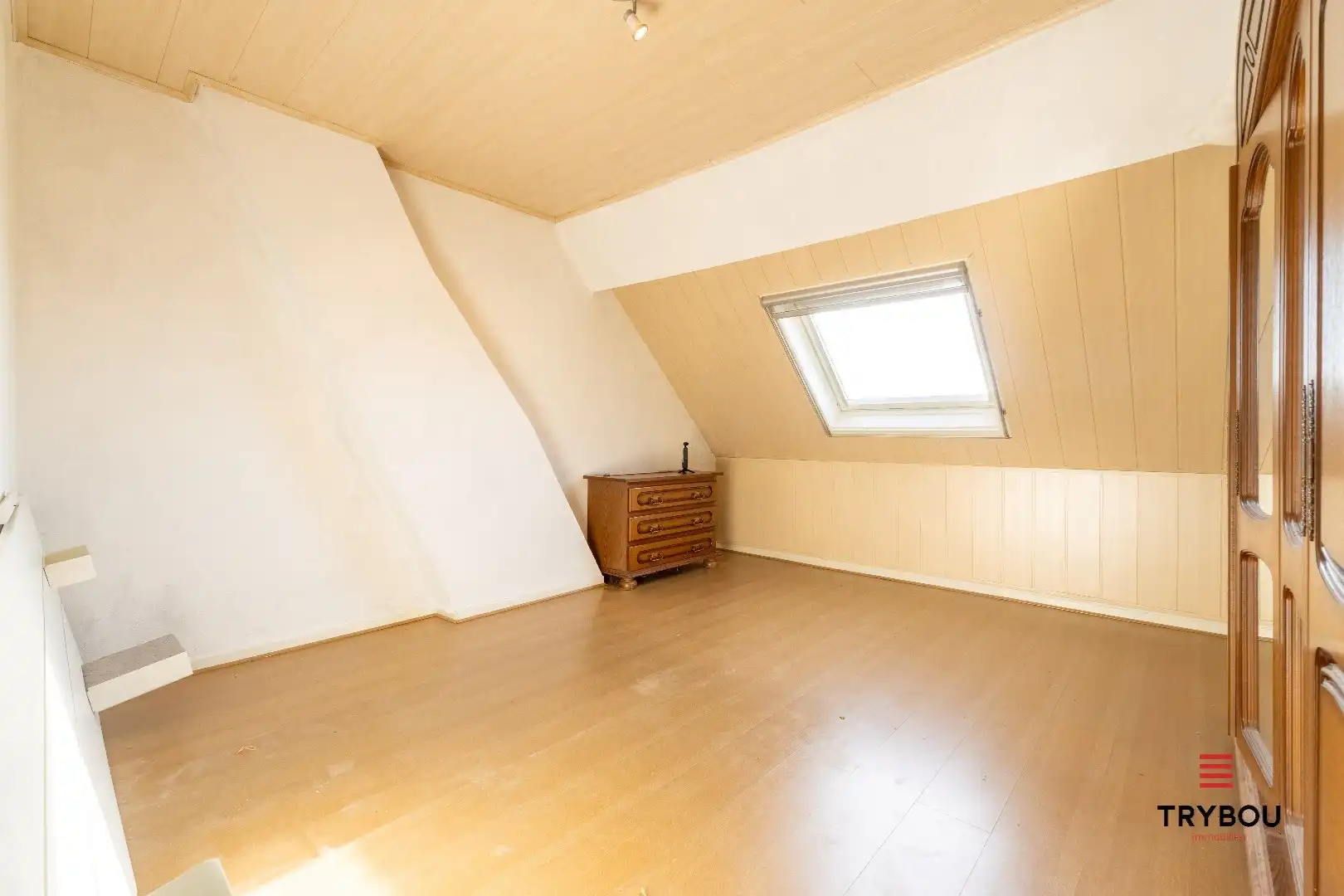 Landelijk gelegen woning met verzorgde tuin foto 11