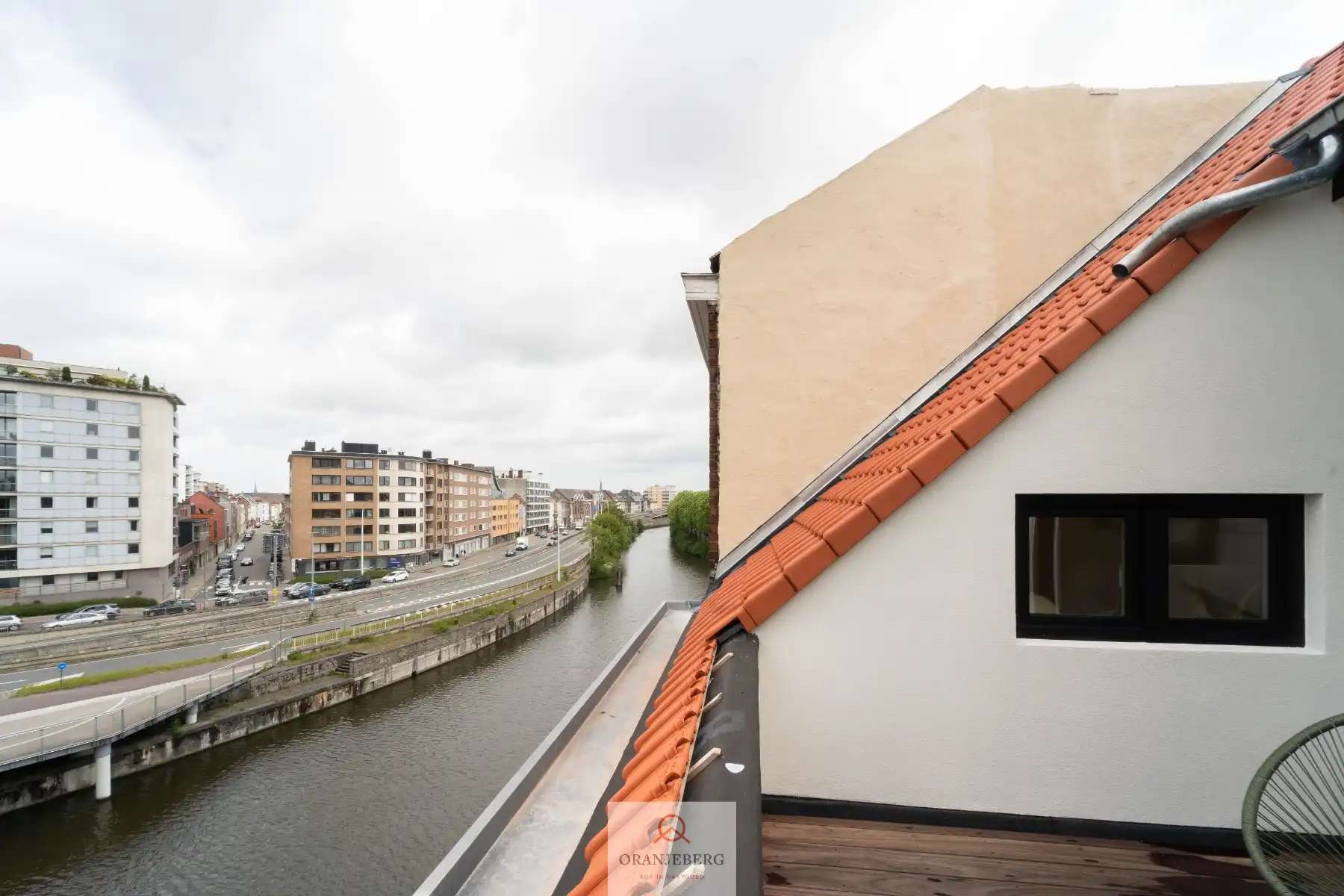 Gerenoveerd duplex-appartement (116 m²) met uitzicht op de Schelde + berging/garage foto 15