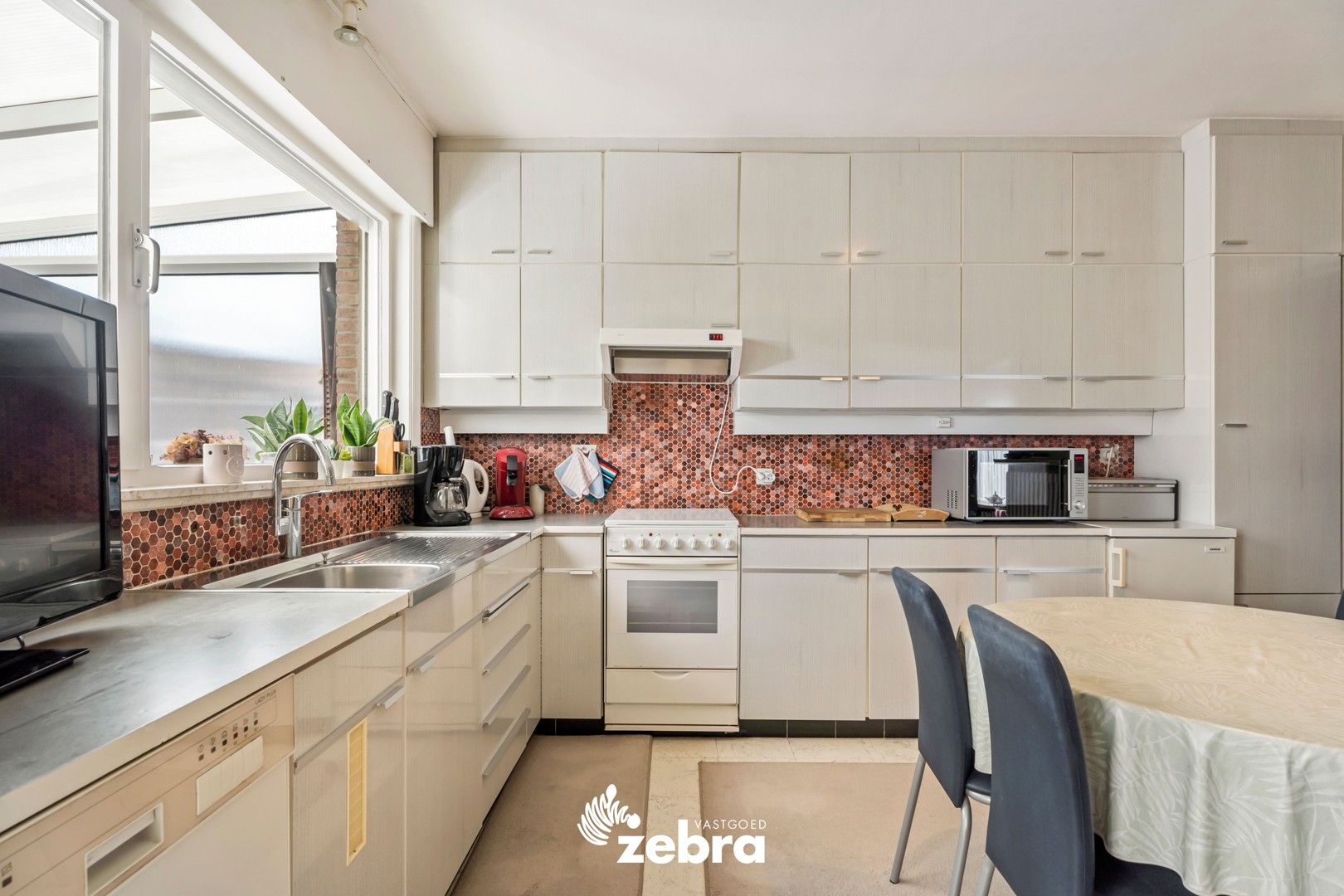 HOB in Sint-Andries met 5 slaapkamers! foto 7