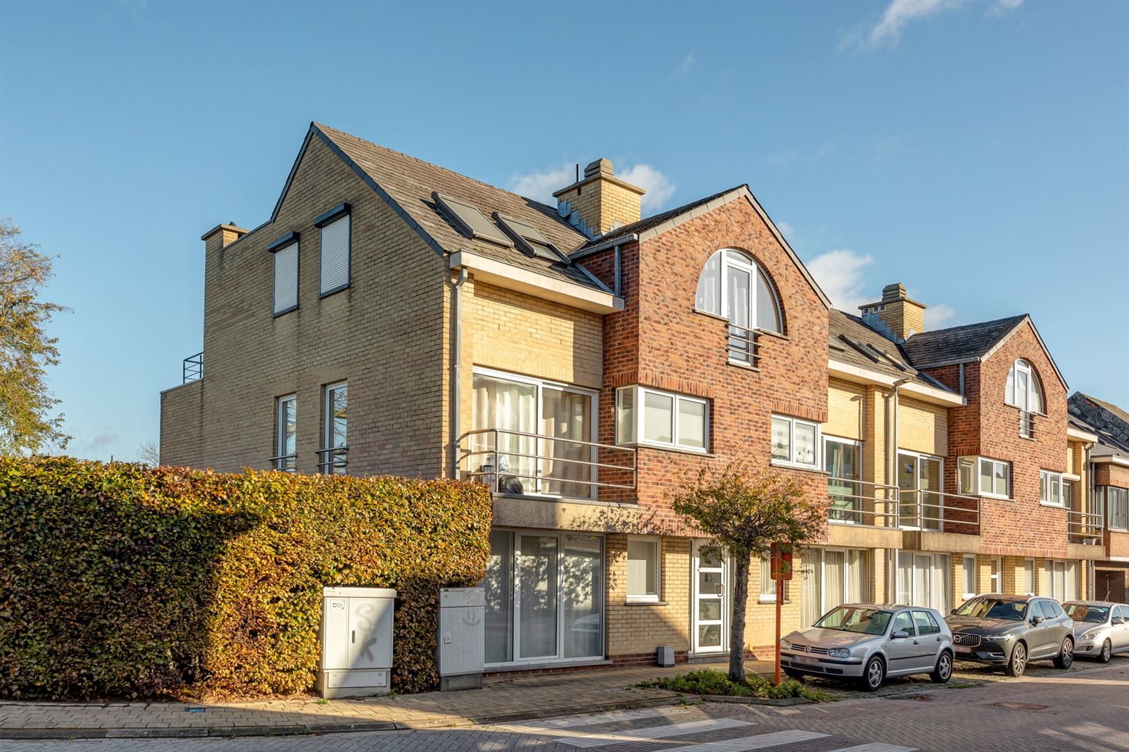 Goed gelegen appartement. Instapklaar! foto {{pictureIndex}}