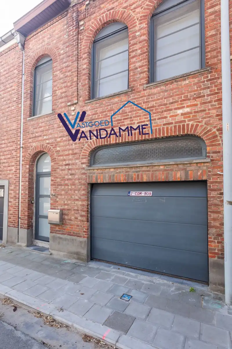 Stasegem: Ruime instapklare woning met 4 slaapkamers, 2 badkamers,  tuin en garage op wandelafstand van de Gavers. foto 2
