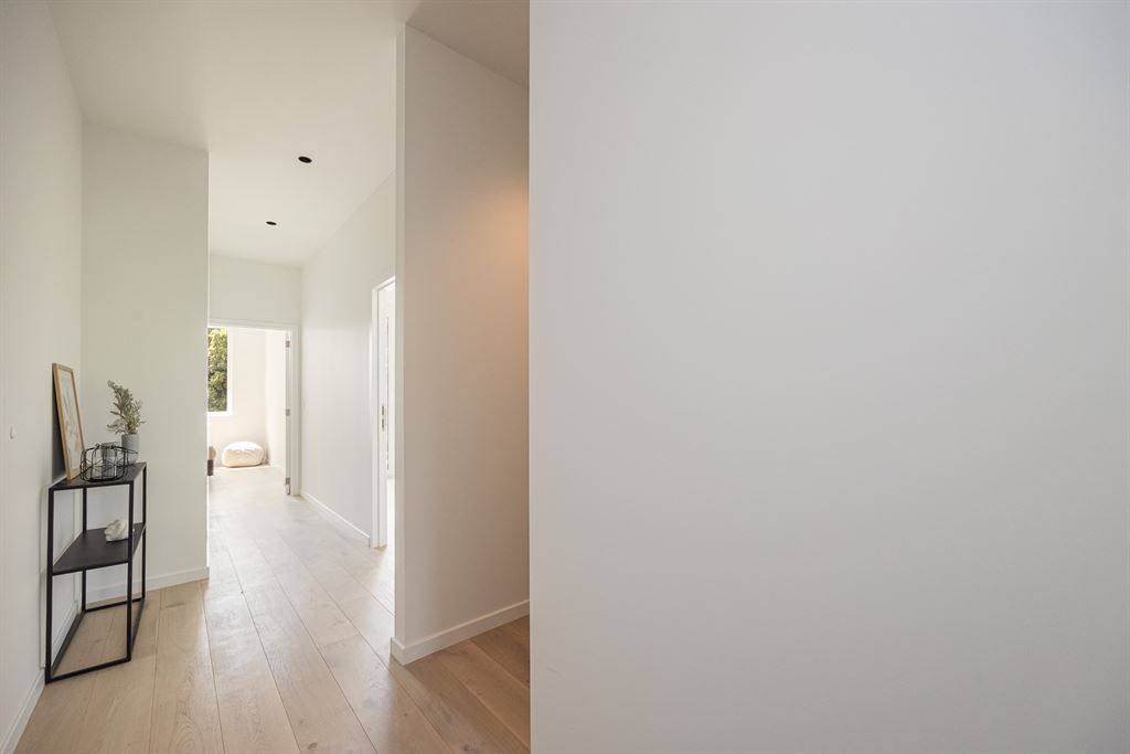 Kwaliteitsvol gerenoveerd appartement met zonnig terras foto 7