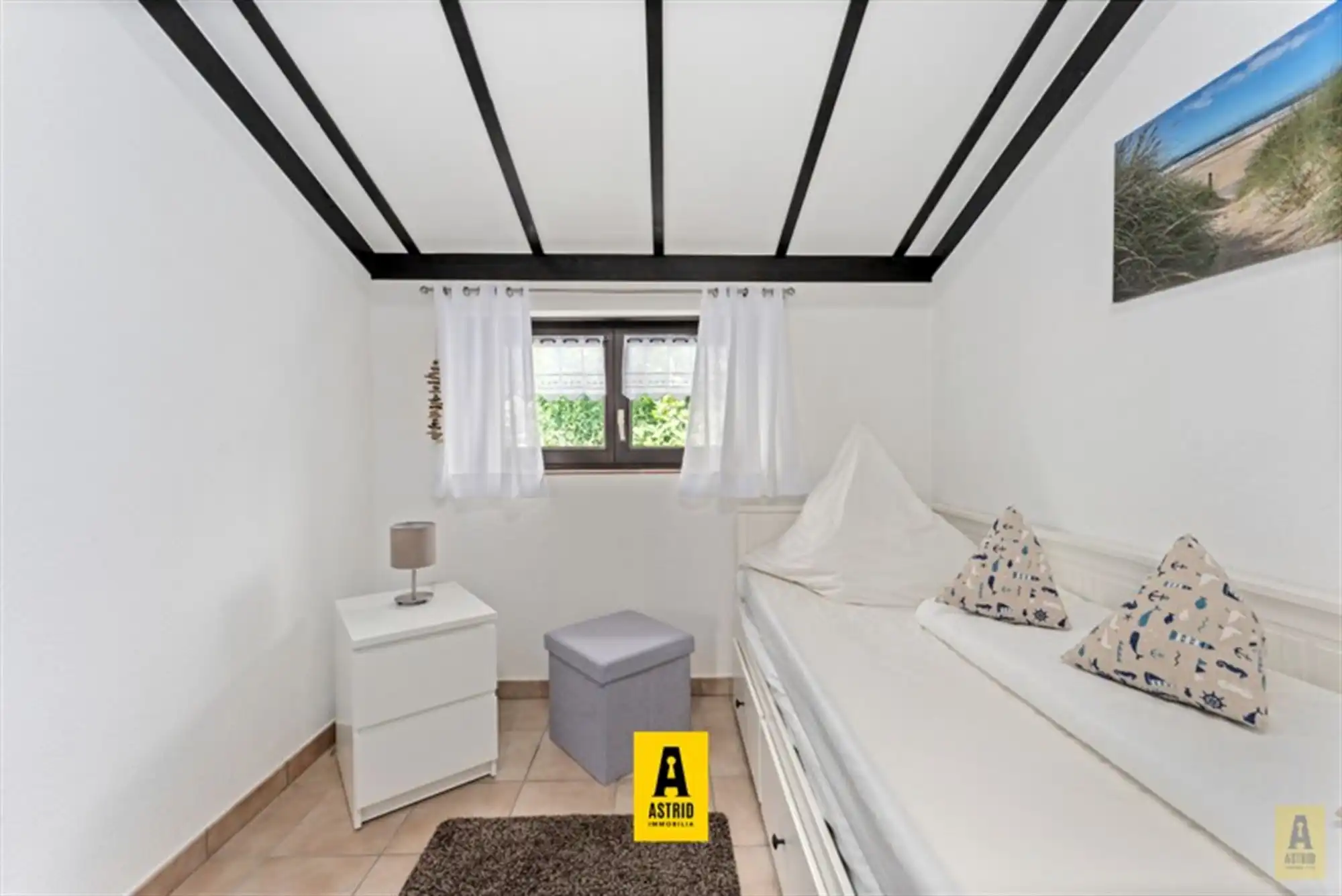 Schitterende vakantiewoning met parking en zonnige tuin! foto 11