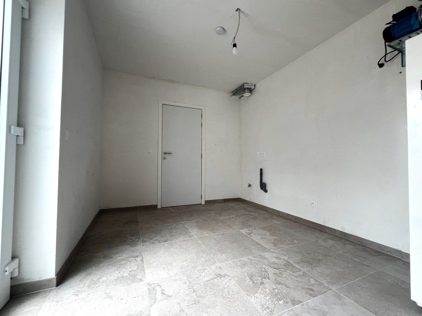 🌞 Energiezuinig en instapklaar appartement te huur in hartje Harelbeke! foto 11