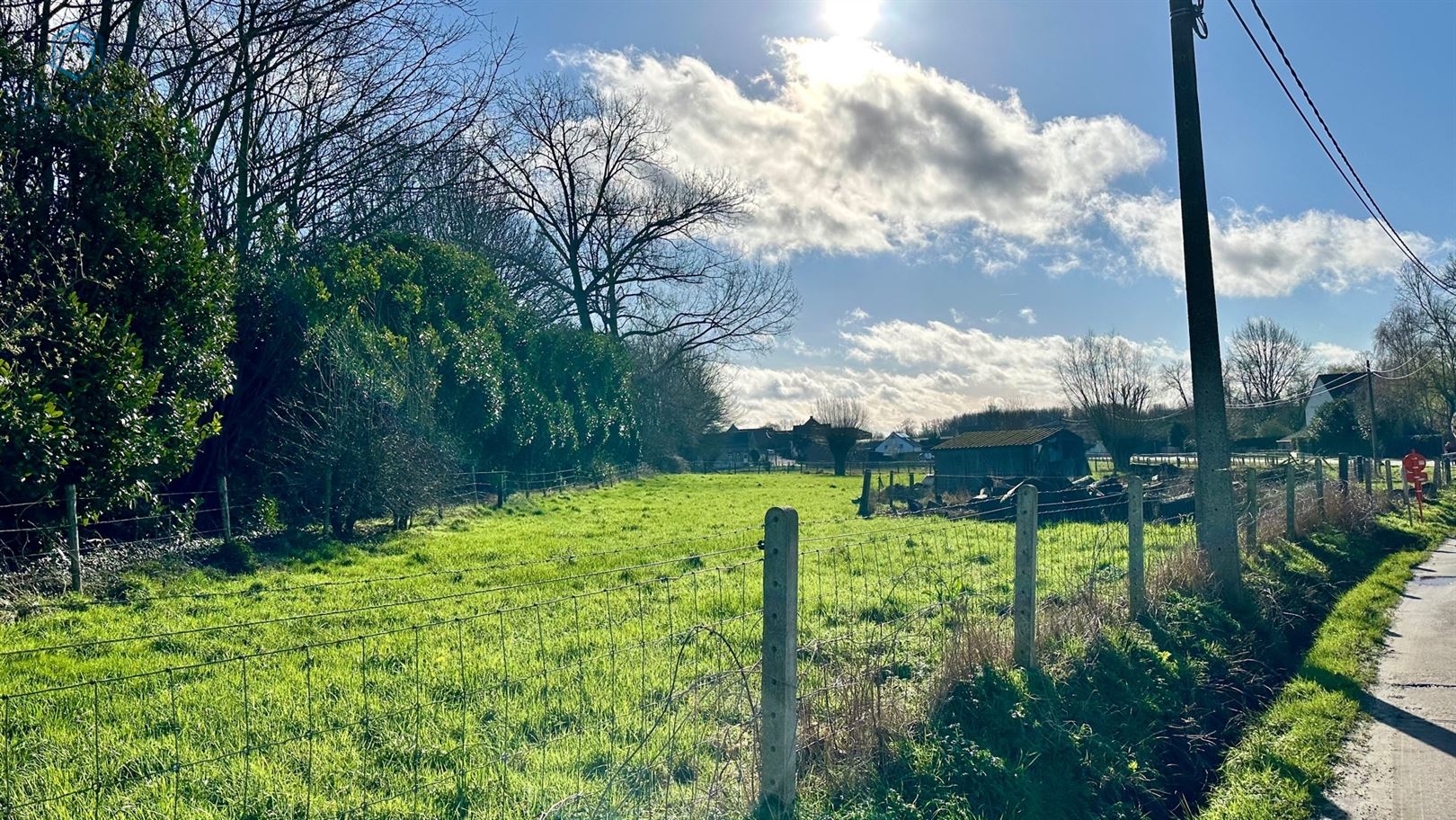 Charmante te renoveren hoeve te Galmaarden foto 4