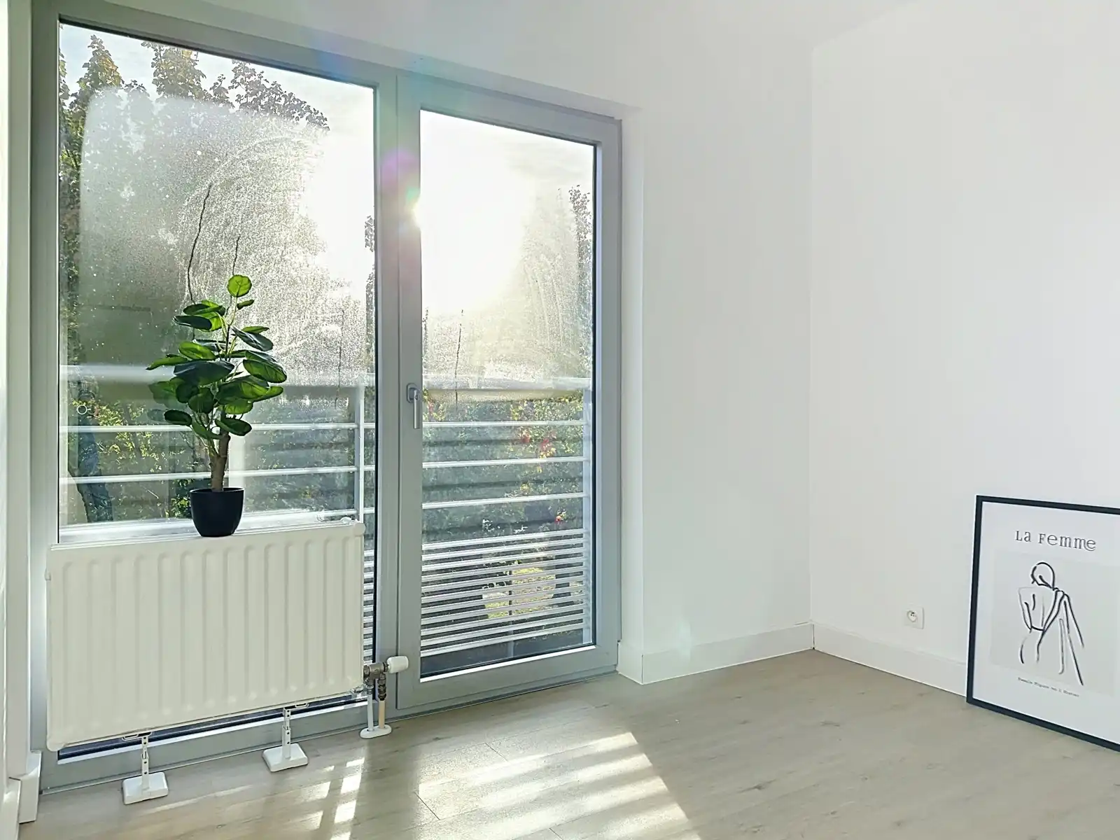 Instapklaar appartement met 3 kamers op een toplocatie! foto 14