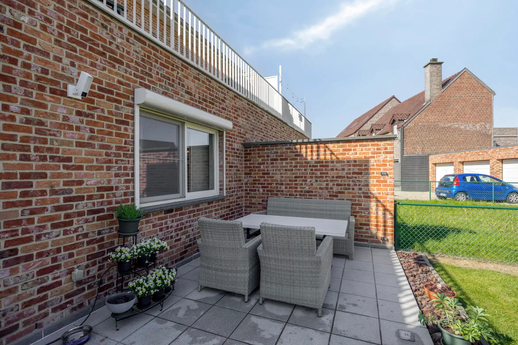 Gelijkvloers appartement met 2 kamers, tuin en garage foto 20