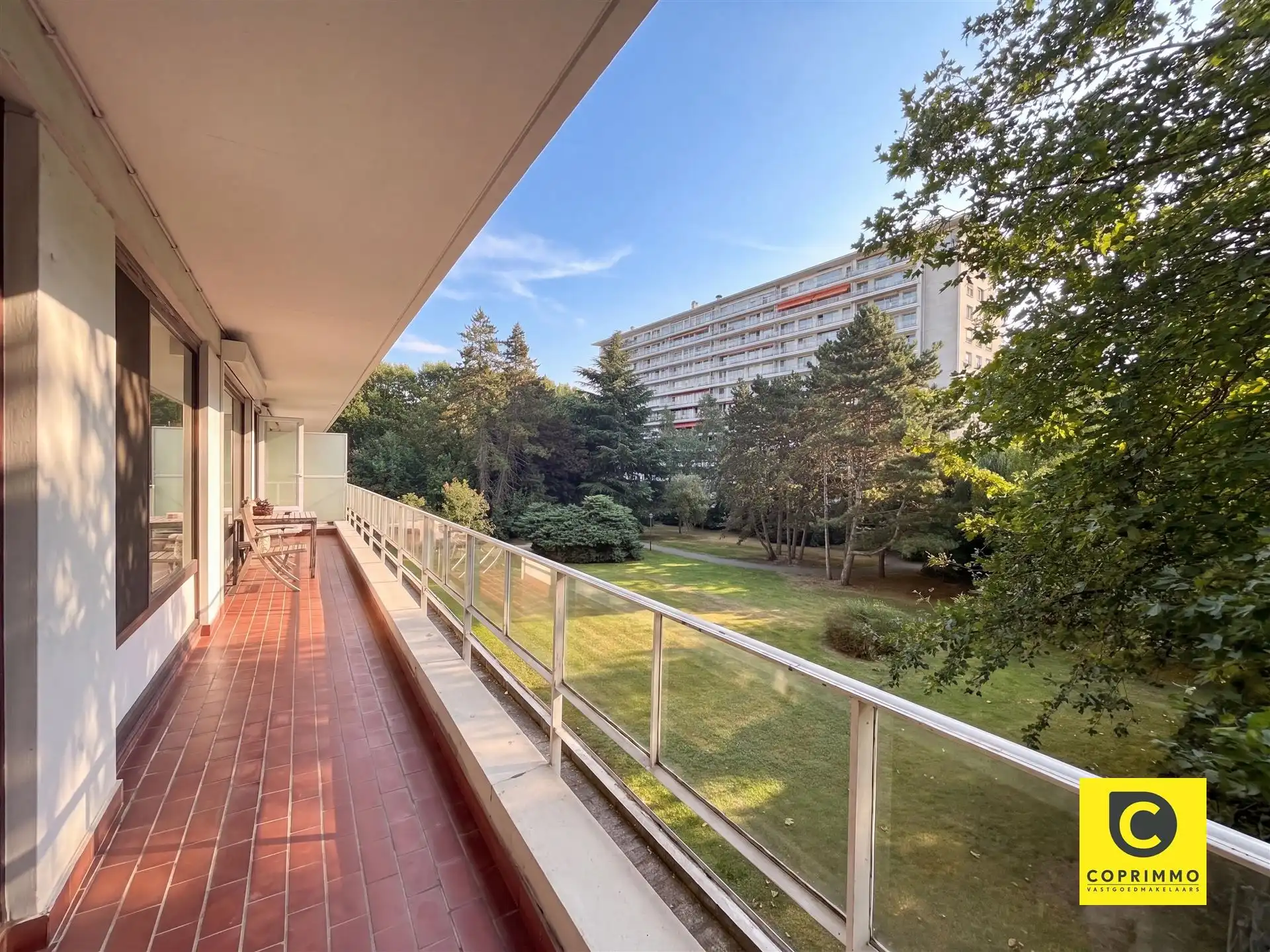Appartement met 2slp en terras foto 5