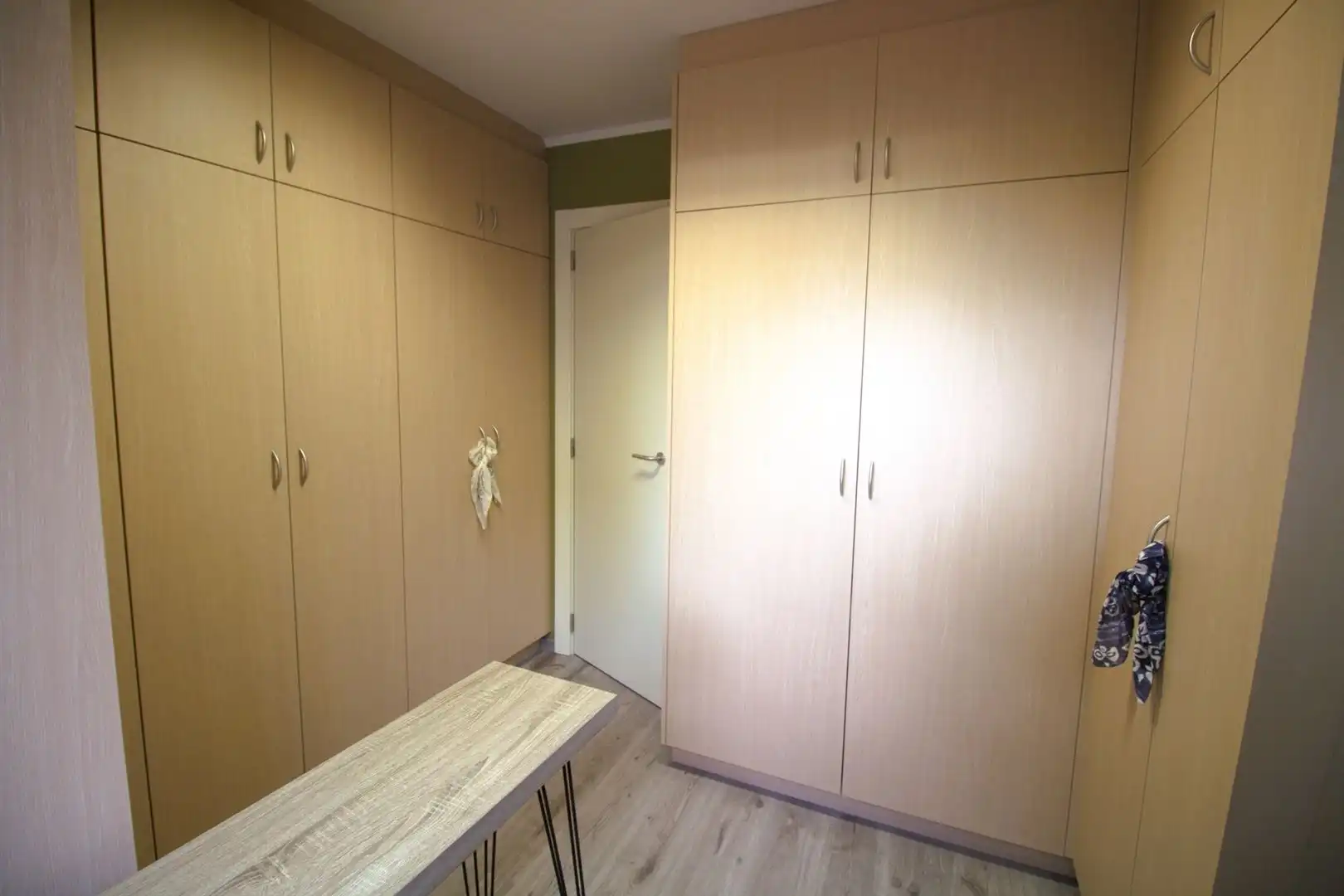 Gezellig 2-slpk appartement in Kortrijk foto 4