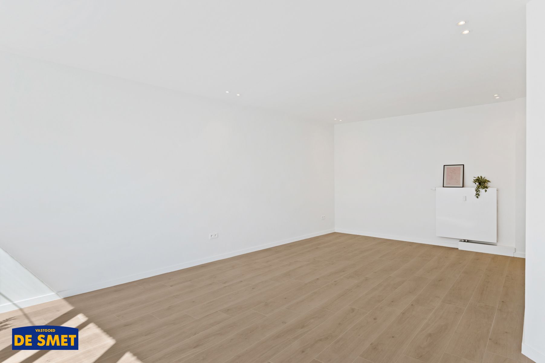 Volledig vernieuwd appartement met terras pal in het centrum foto 4