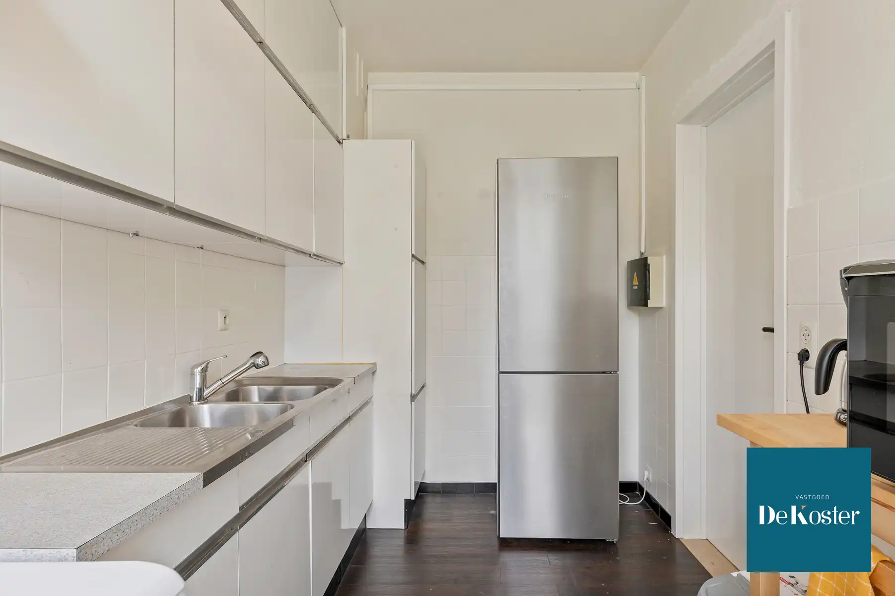 Instapklaar gerenoveerd appartement met 2 slaapkamers foto 11