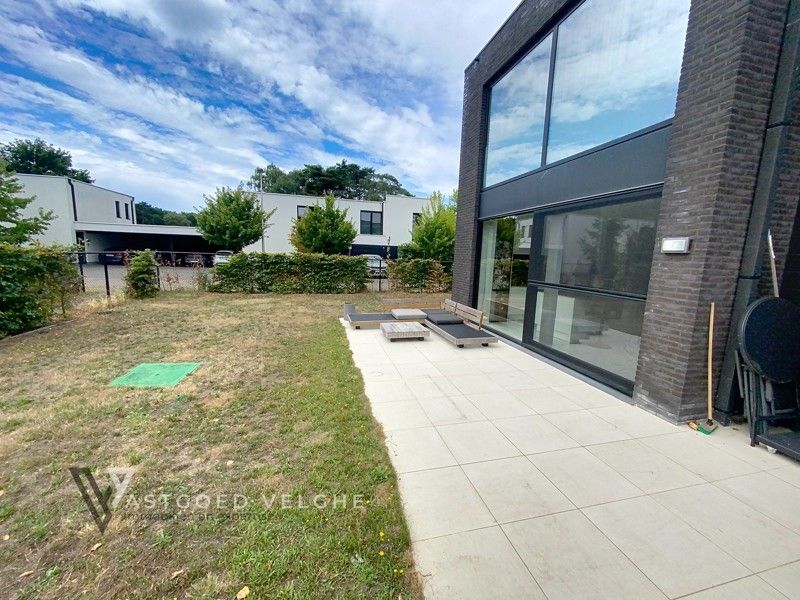 Moderne woning  van 151m² op wandelafstand van het centrum van Genk foto 41