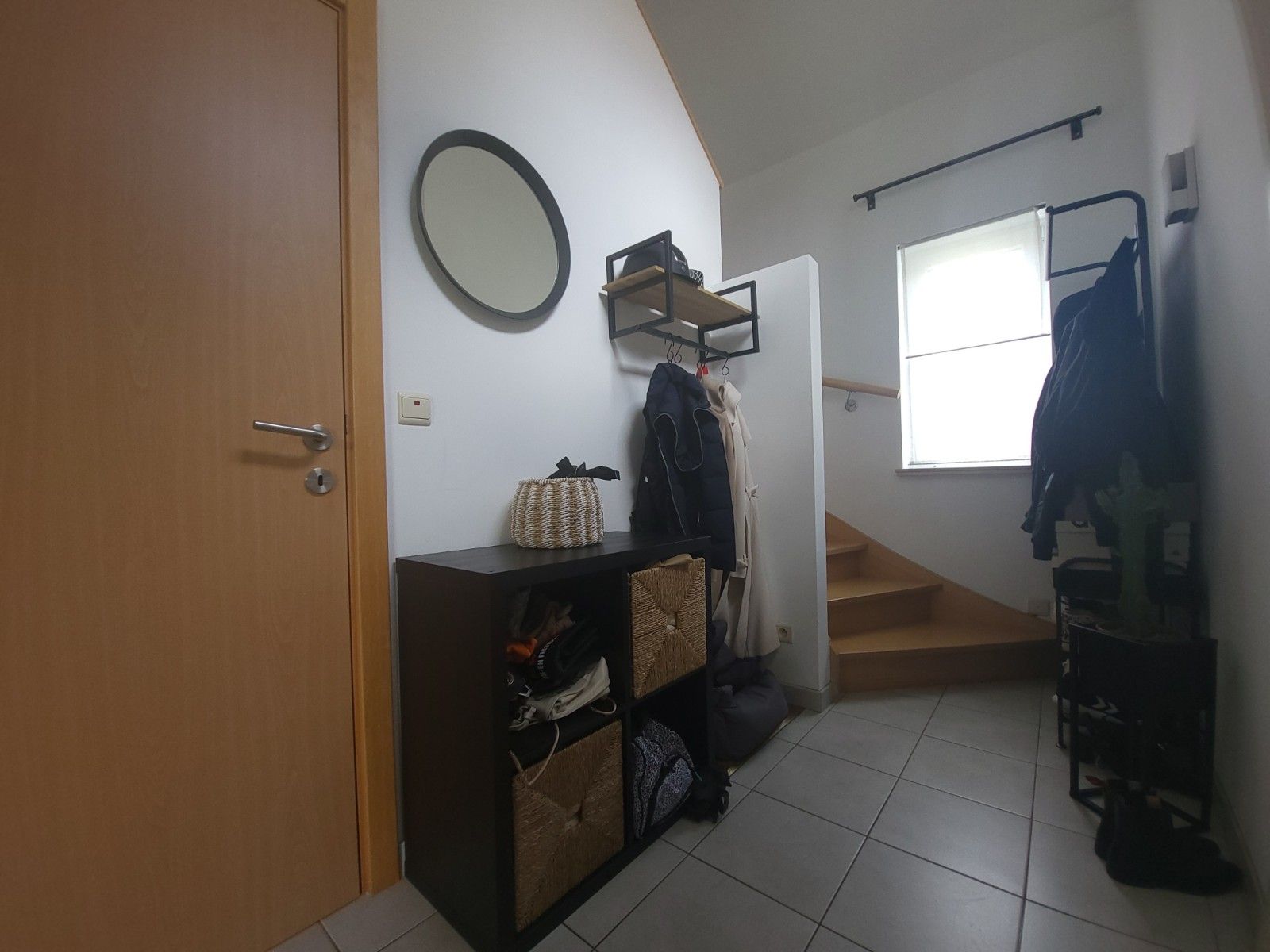 Ruime, instapklare woning te Nevele foto 3