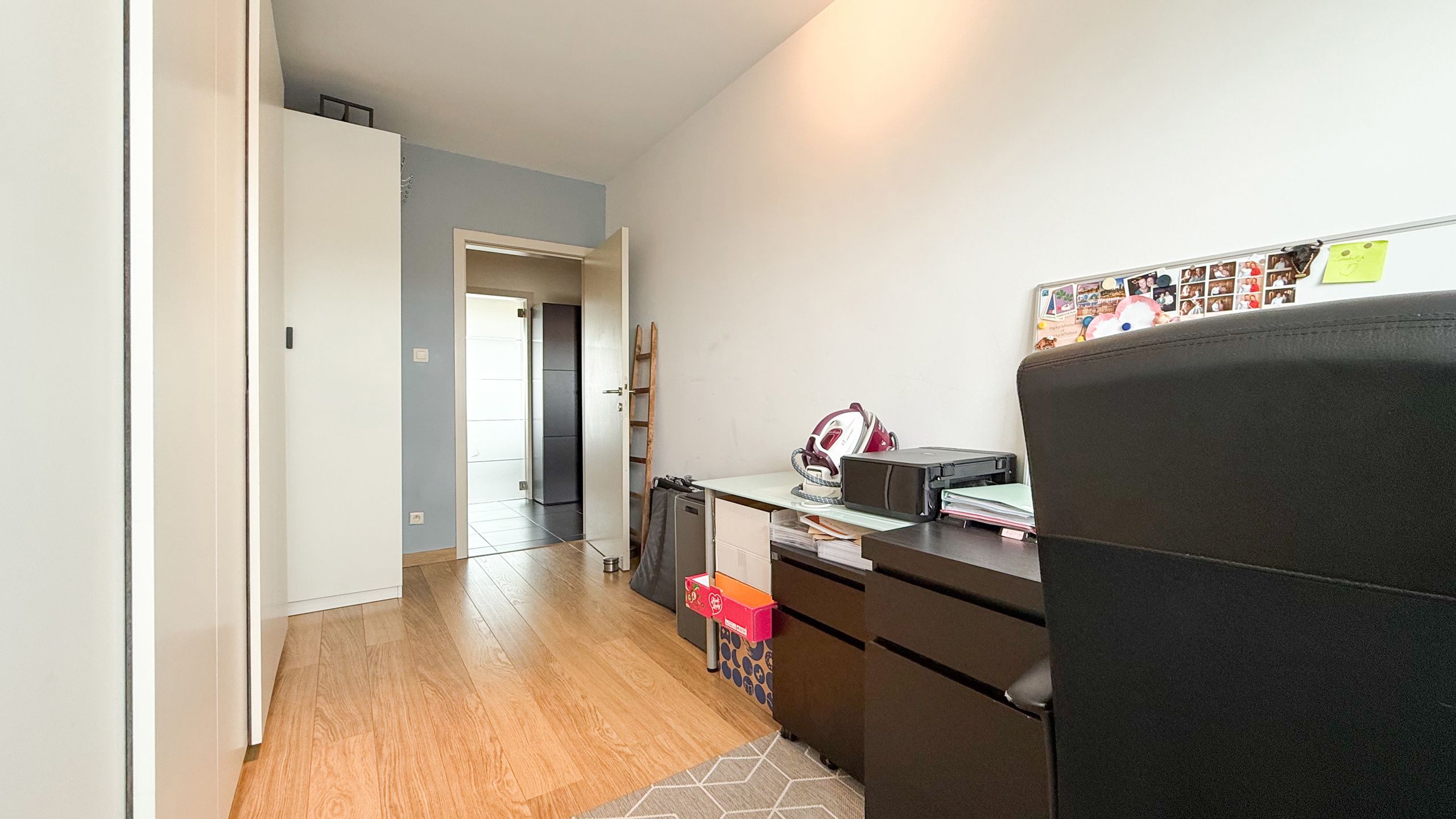 Instapklaar appartement met 3 slpkms in hartje Paal – EPC B! foto 17