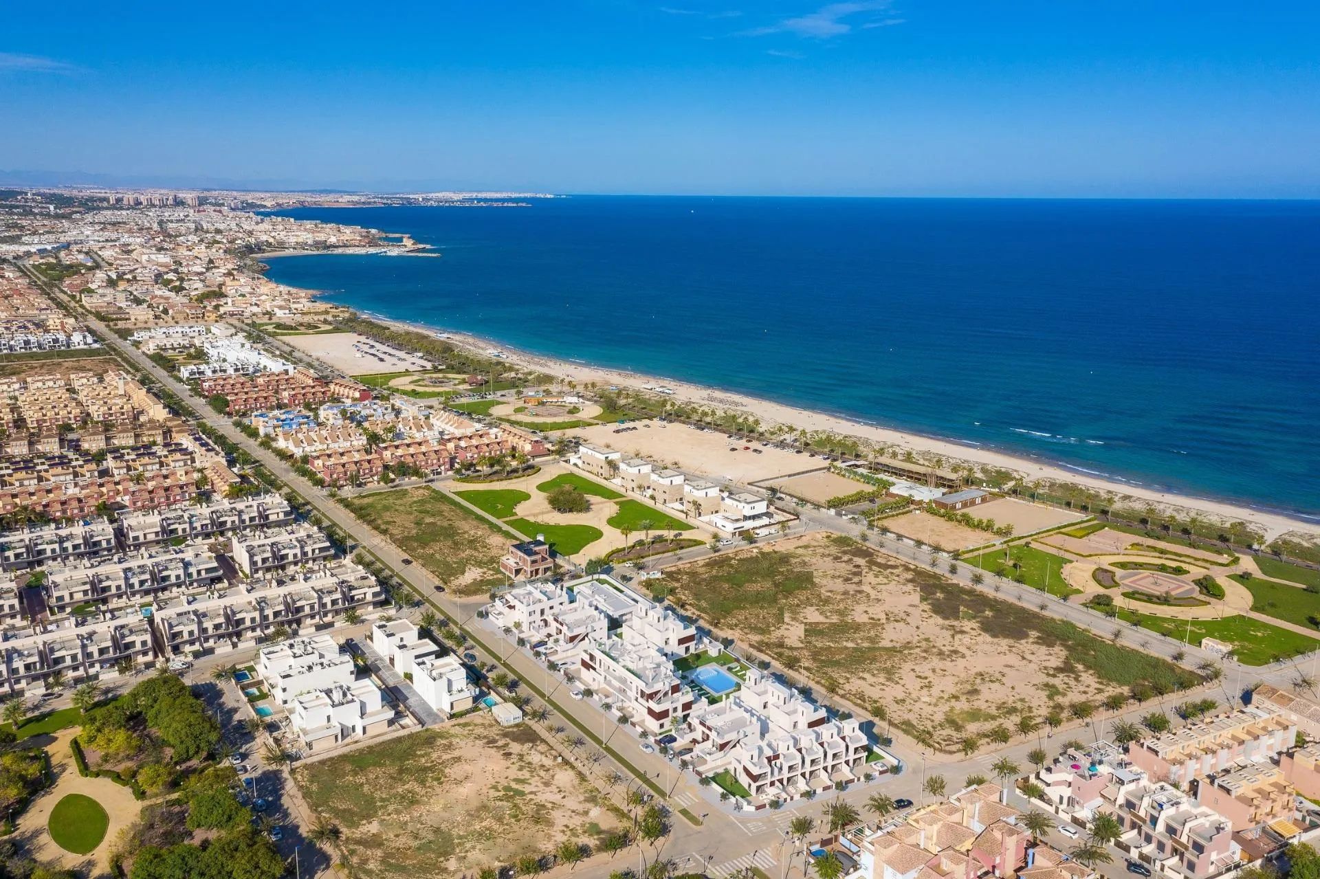 Luxe op wandelafstand van het strand: jouw droom in Torre de la Horadada wacht op je! foto 23