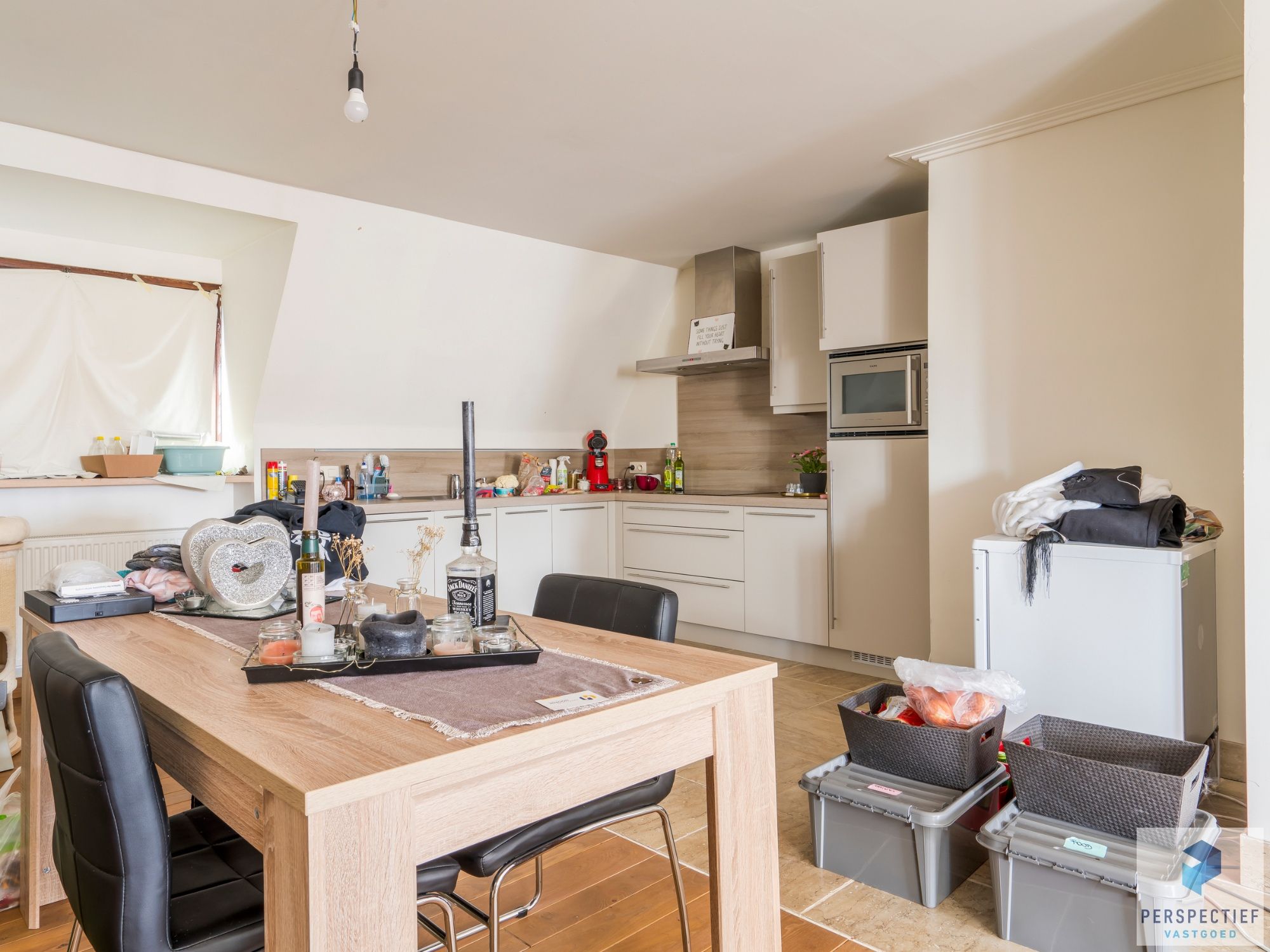 2 handelsruimtes + appartement met mogelijkheden op een strategische ligging te Roeselare foto 41