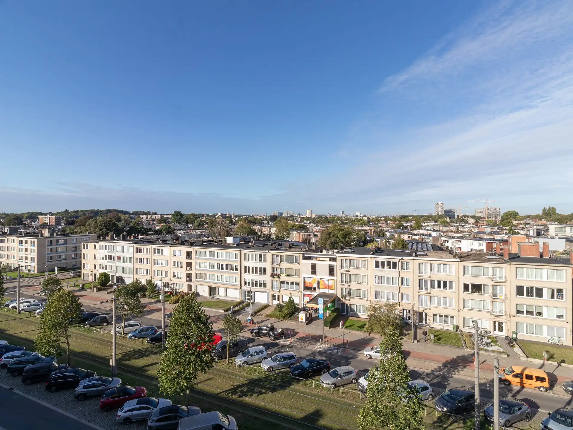 Instapklaar appartement met 2 terrassen! foto 4