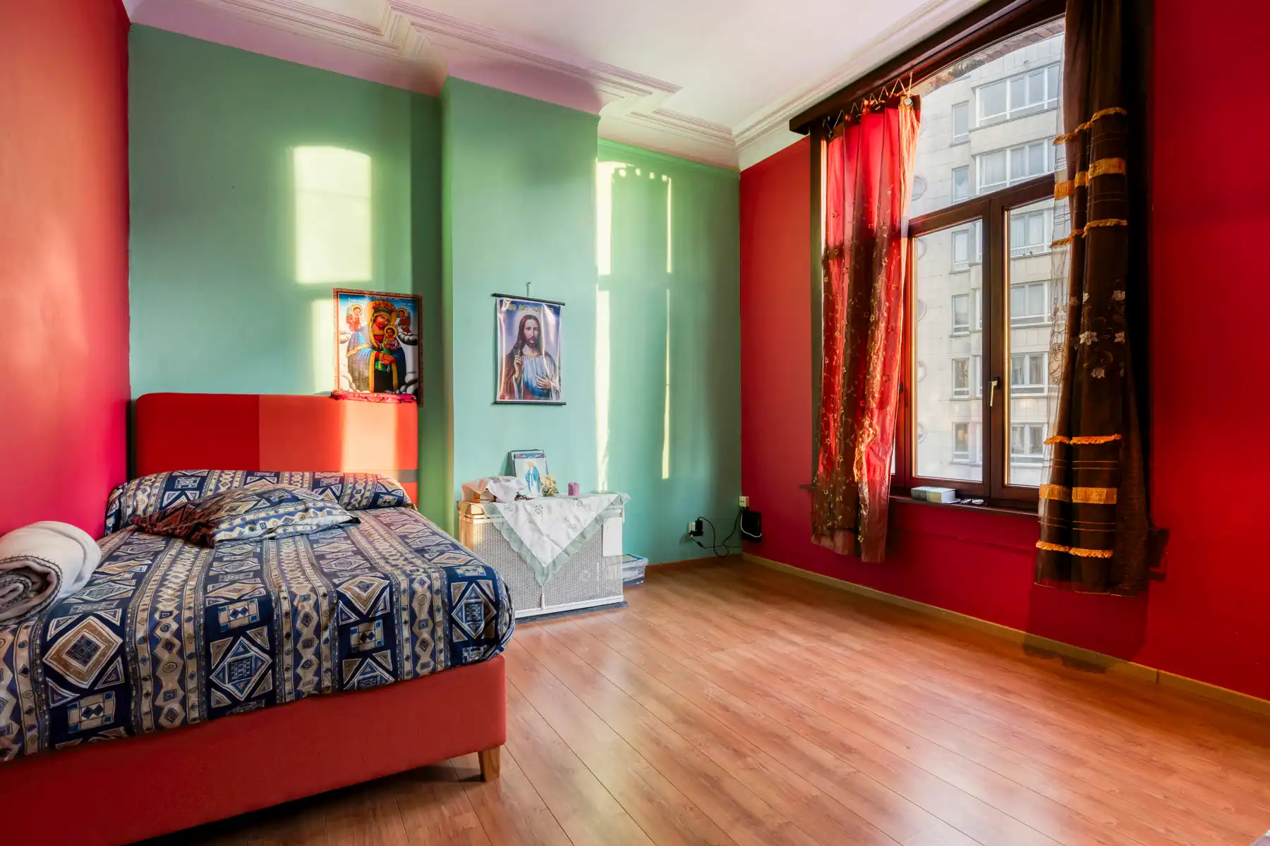 Eengezinswoning, thans ingedeeld in 3 woonunits. foto 9