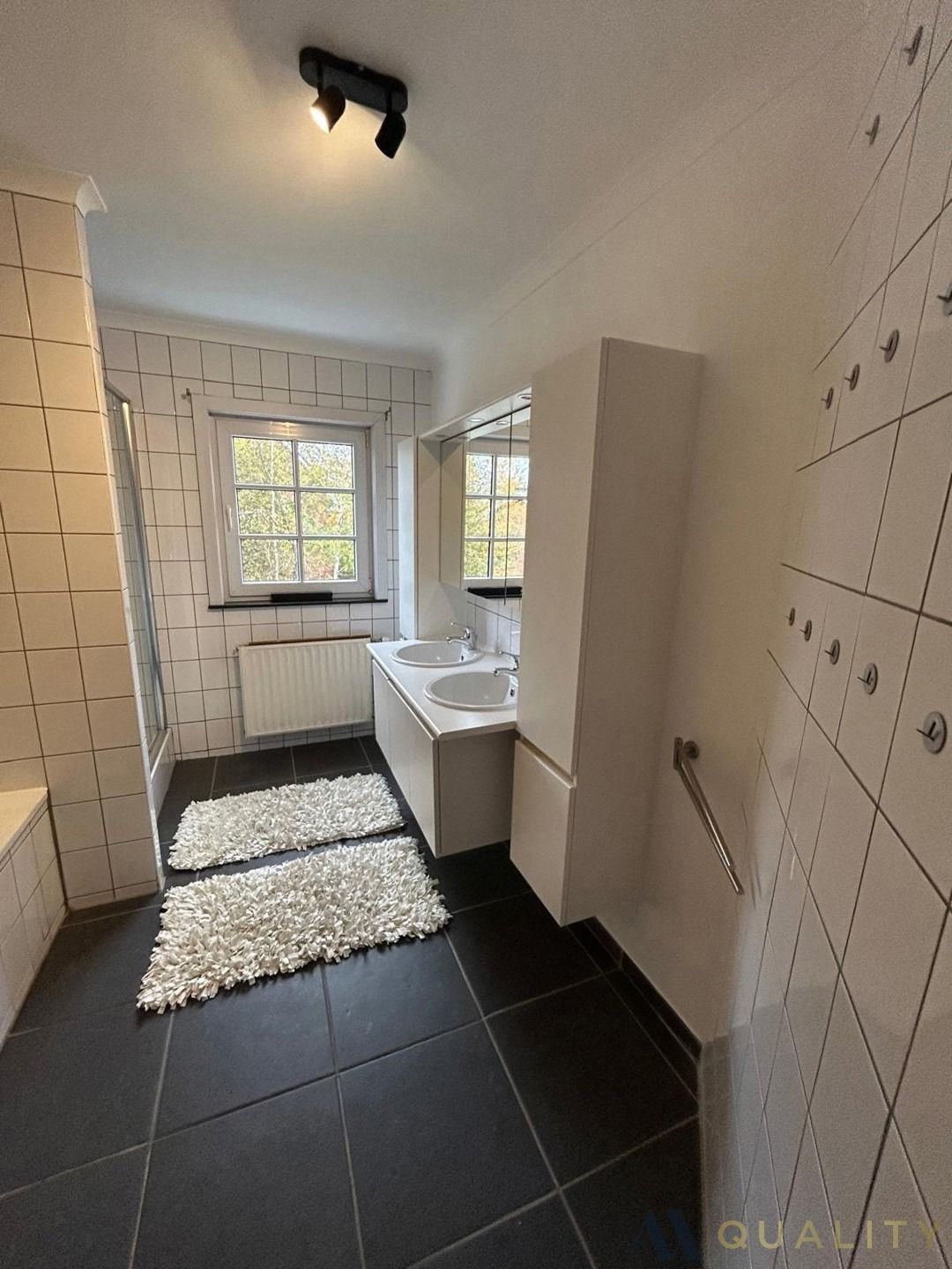 Charmante woning met 2 slaapkamers foto 6